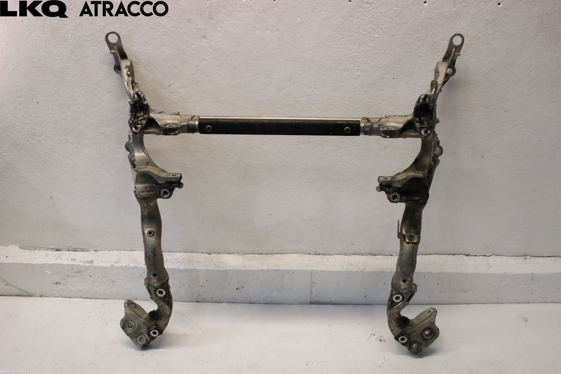 Audi A4 ALLROAD 09-16 Forstillingsbjelke(Tvergående)