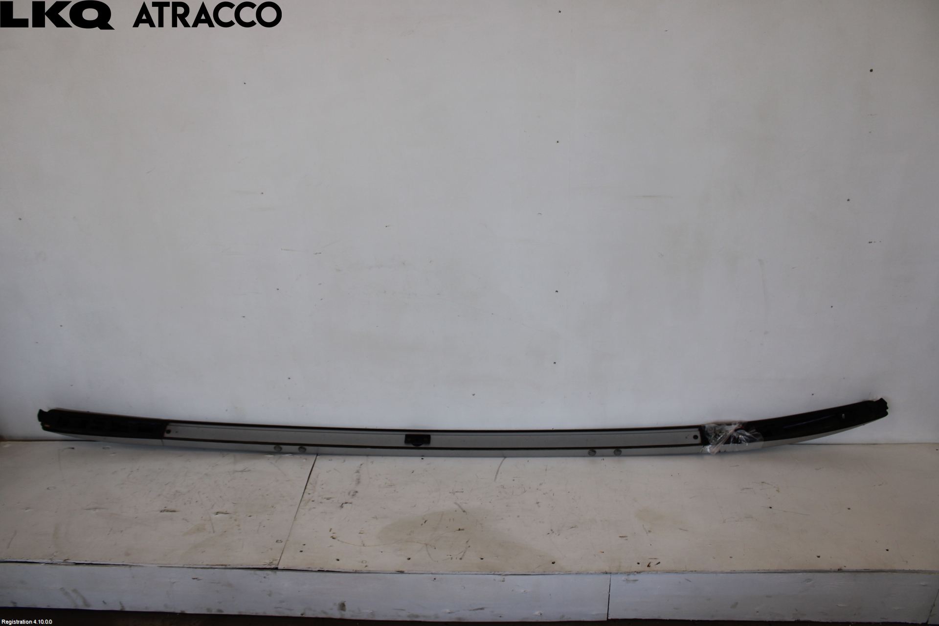 Mitsubishi OUTLANDER 13-21 Takrails - Stativ