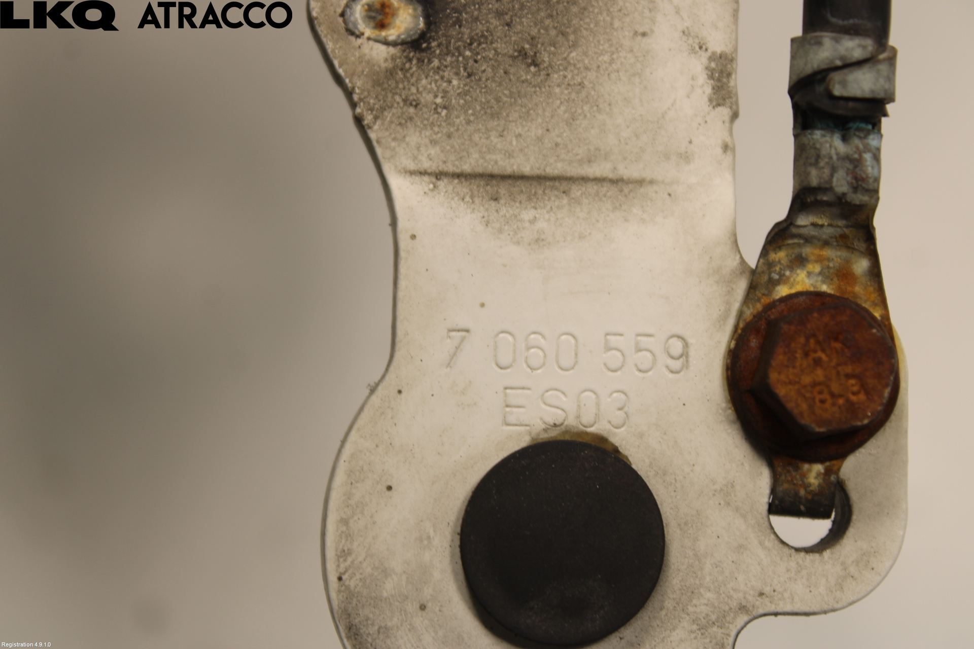 BMW 1 E87/81 5D/3D 03-11 Panser Hengsel - Hengsler