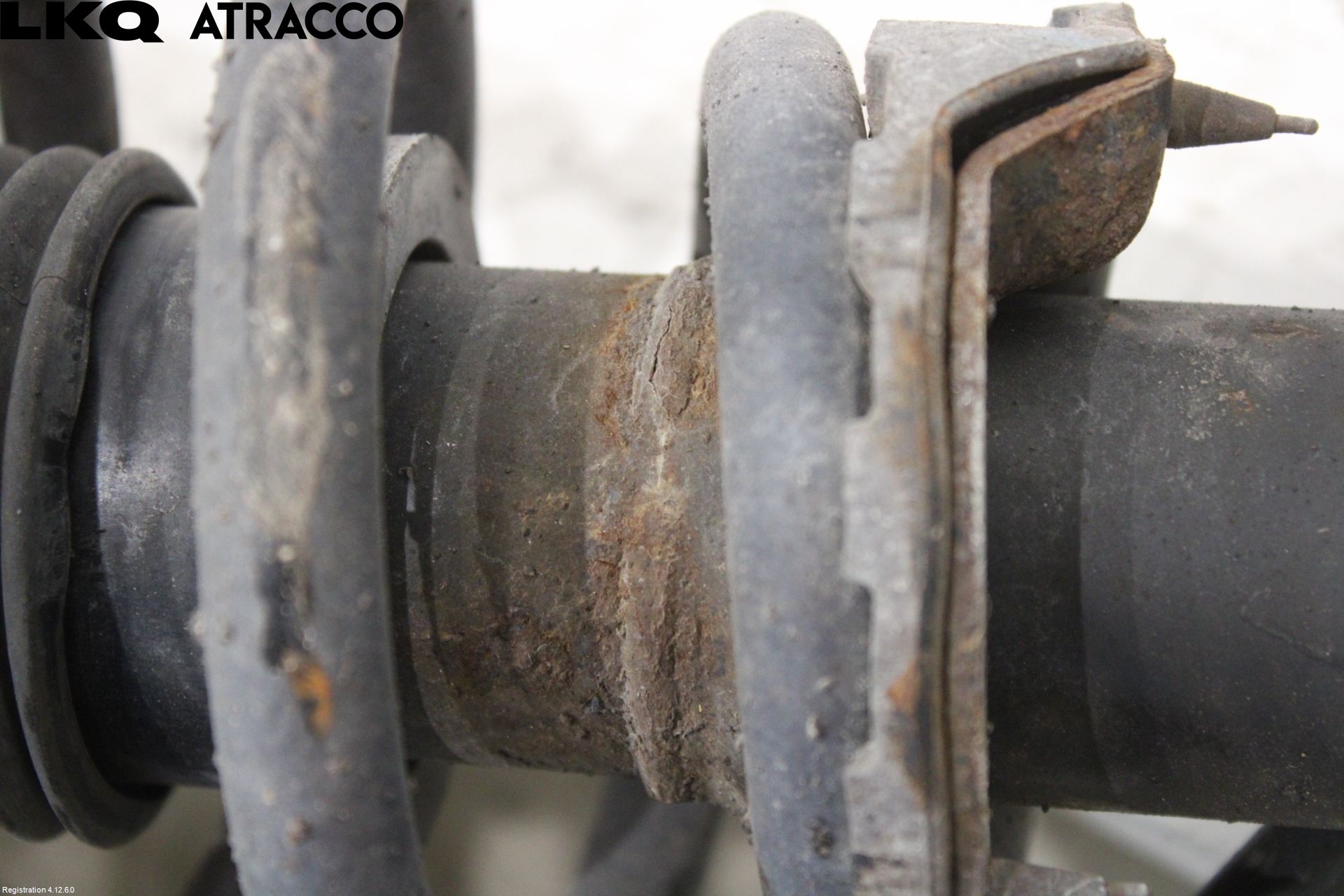 Tesla MODEL 3 17- Fjærbein Foran Høyre