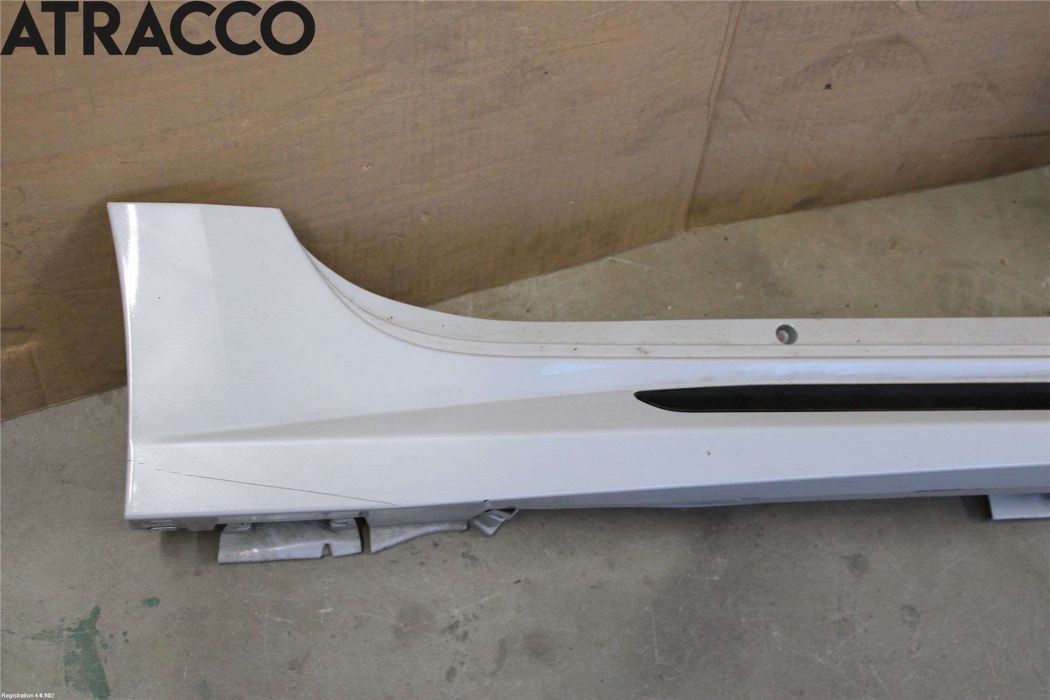 Toyota COROLLA 19- Kanalskjørt Høyre