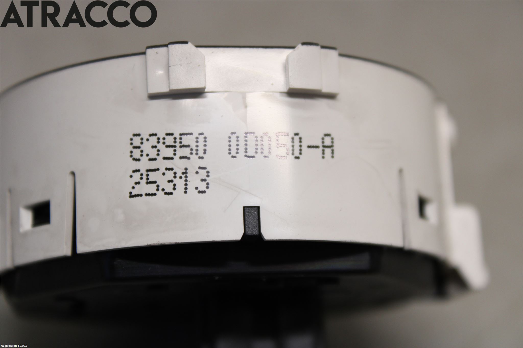 Toyota YARIS XP130 12-14 Bryter Varsel (Nødblink)