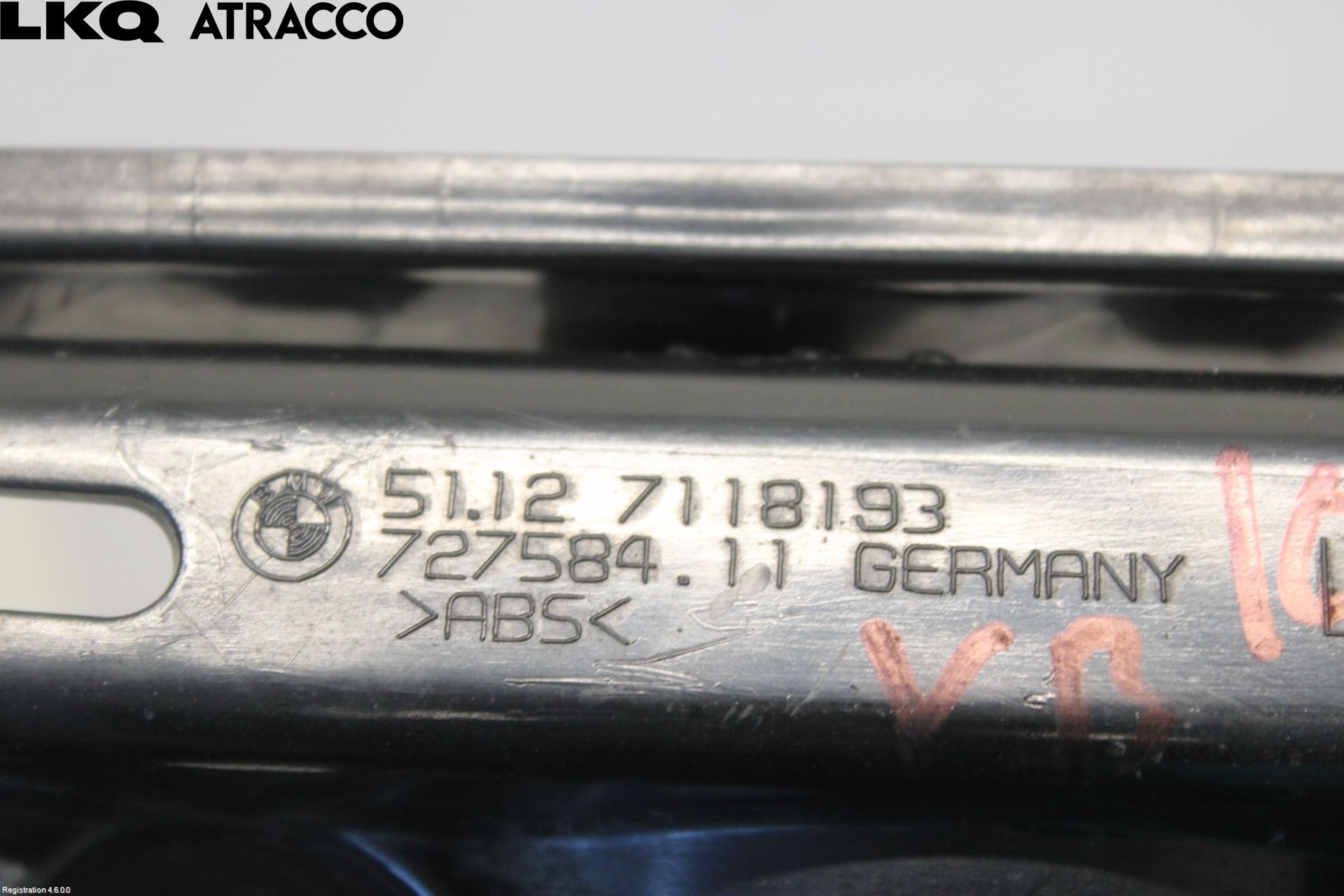 BMW 3 E90/91 SED/TOU 05-12 Støtfangerfeste Bak Venstre