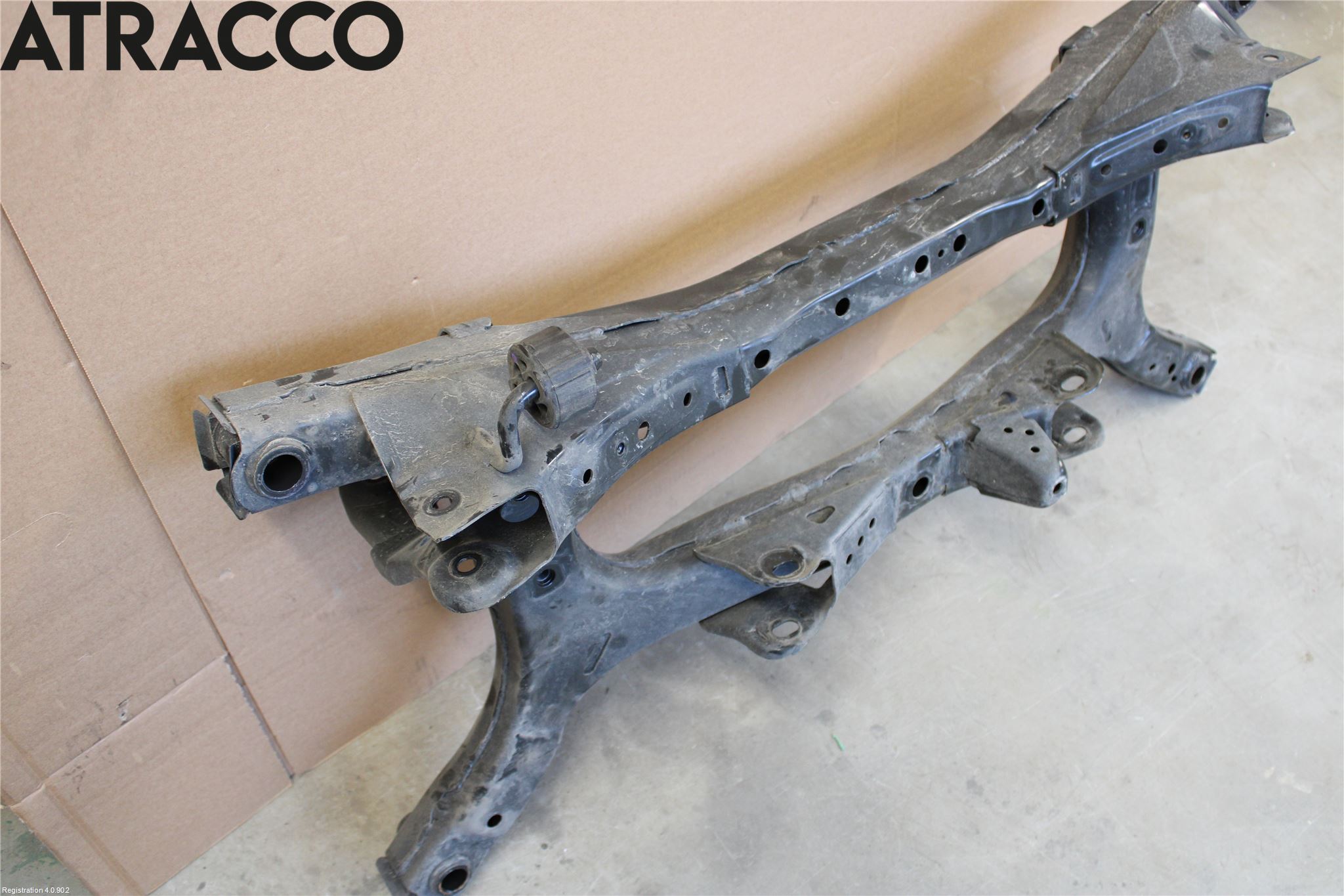 Toyota COROLLA 19- Bakaksel Feste Travers-Ramme