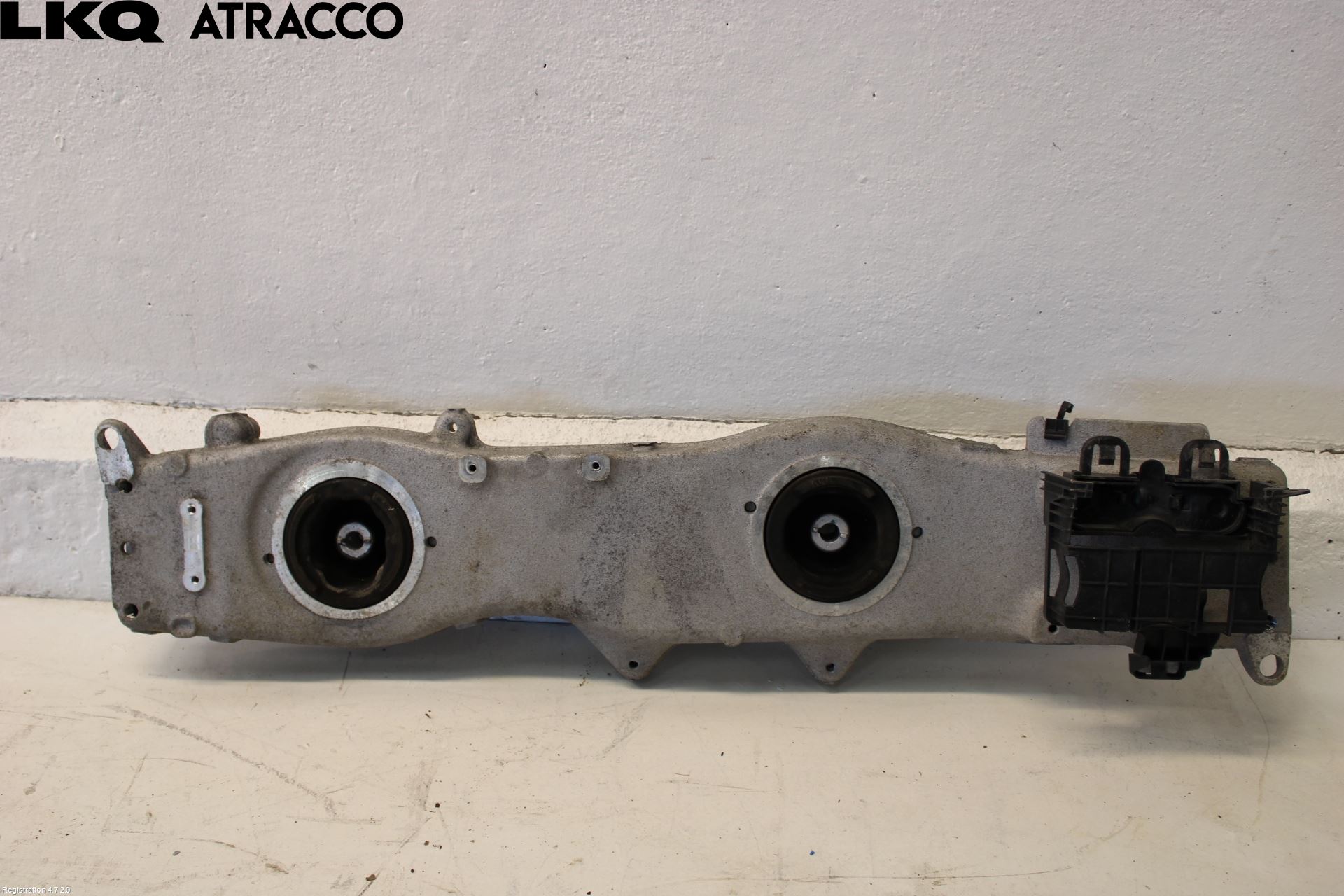 Volkswagen VW GOLF / E-GOLF VII 13-20 Motor Feste Stål-Alu