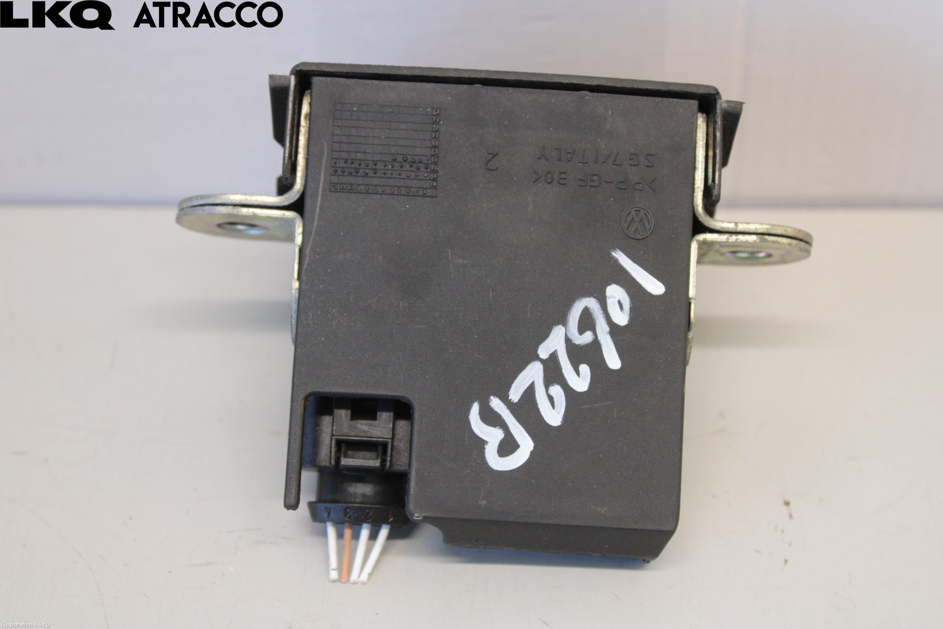 Volkswagen VW GOLF VI 09-13 Bakluke-Lokk Låsekasse