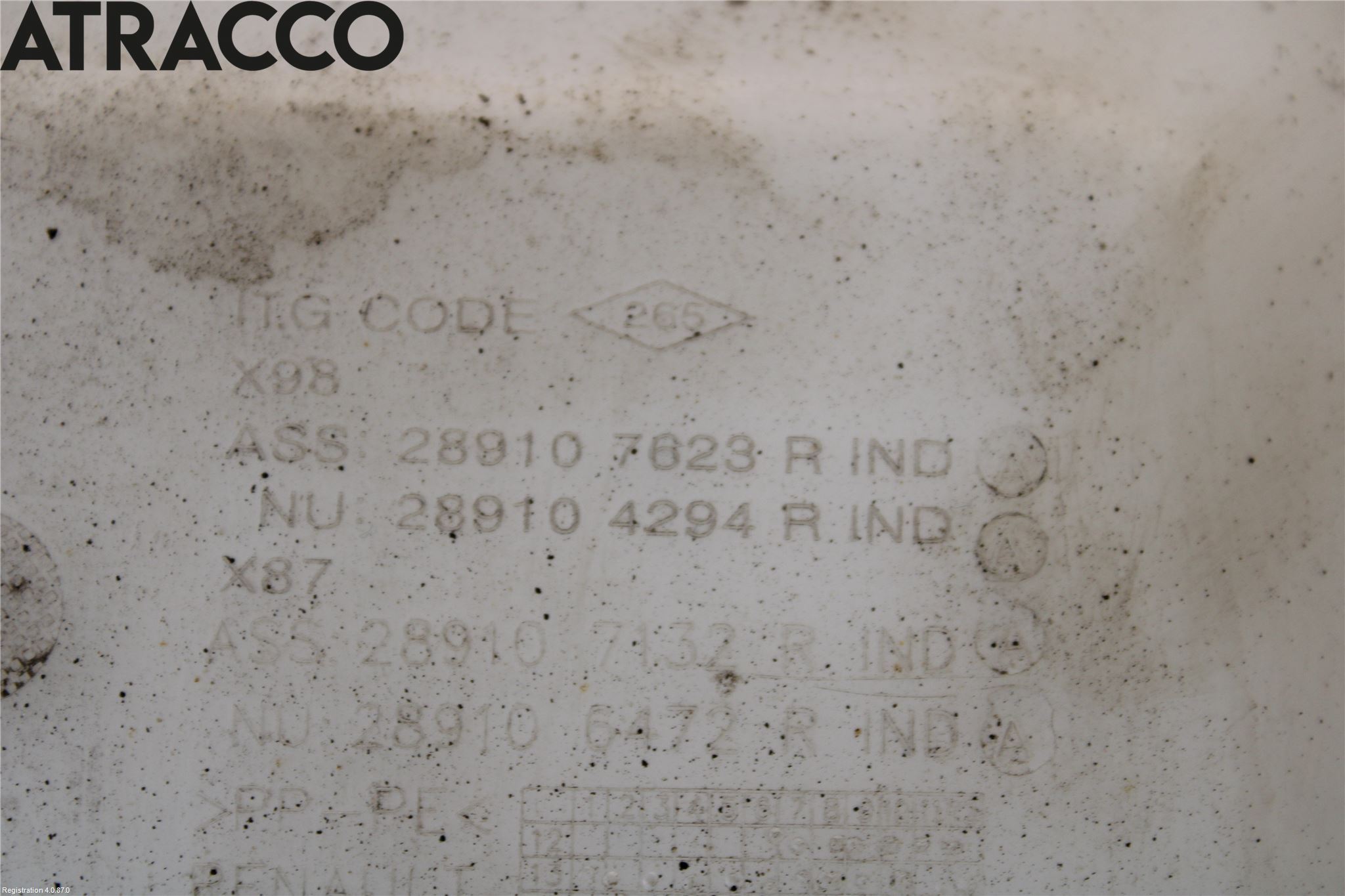 Renault CAPTUR 13-19 Spylerbeholder Frontrute-Lykte