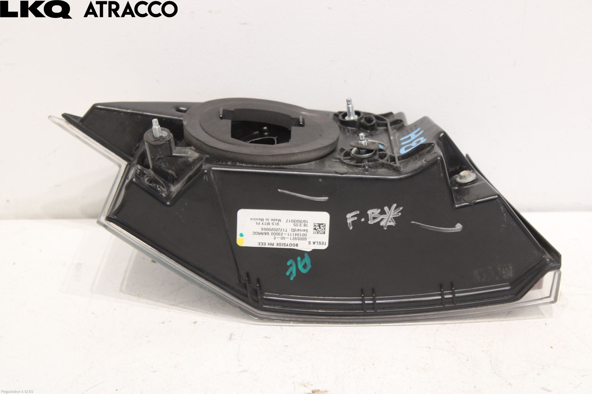 Tesla MODEL S 13- Baklykt Høyre