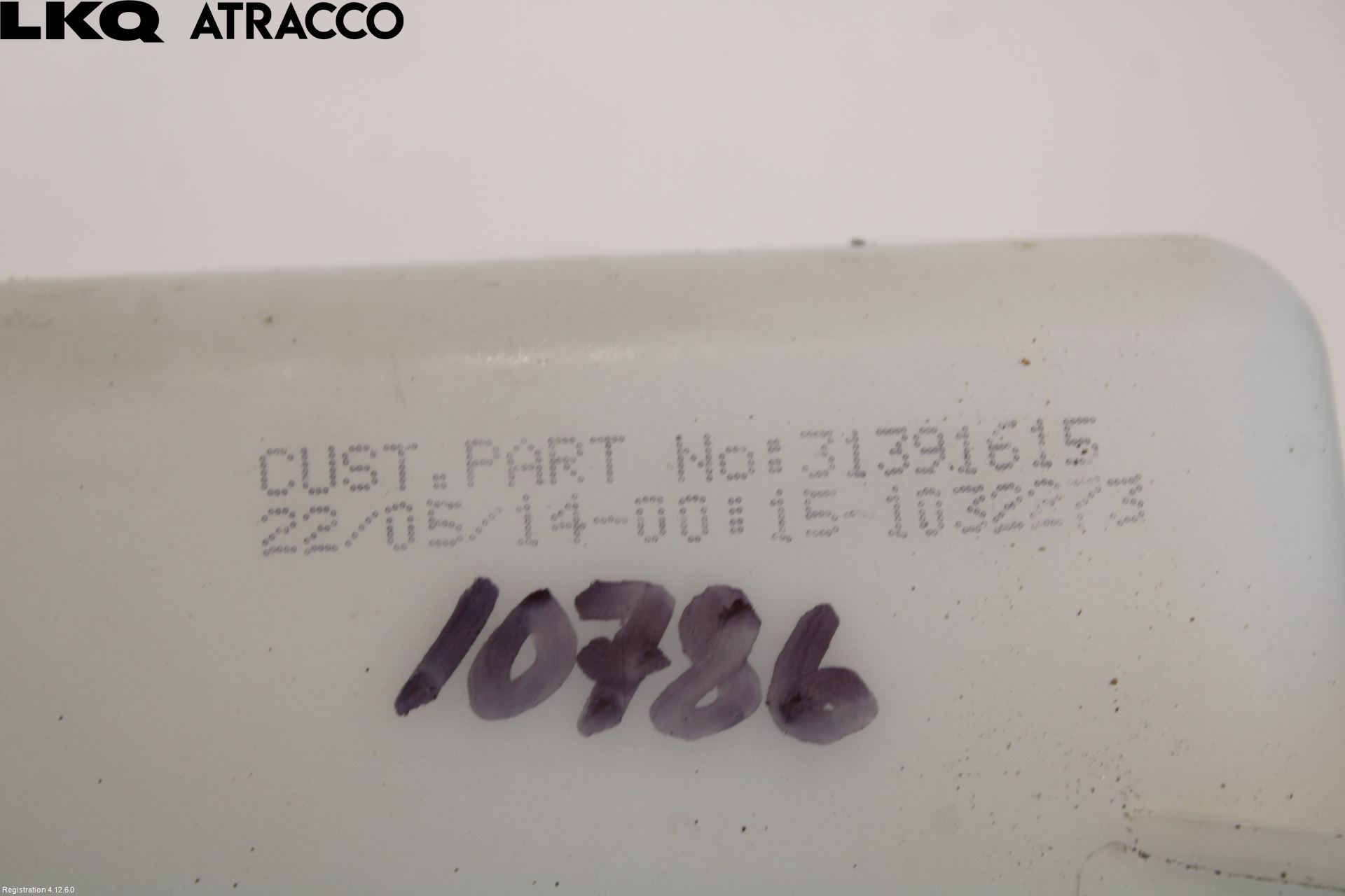 Volvo V40 12-19 Spylerbeholder Frontrute-Lykte