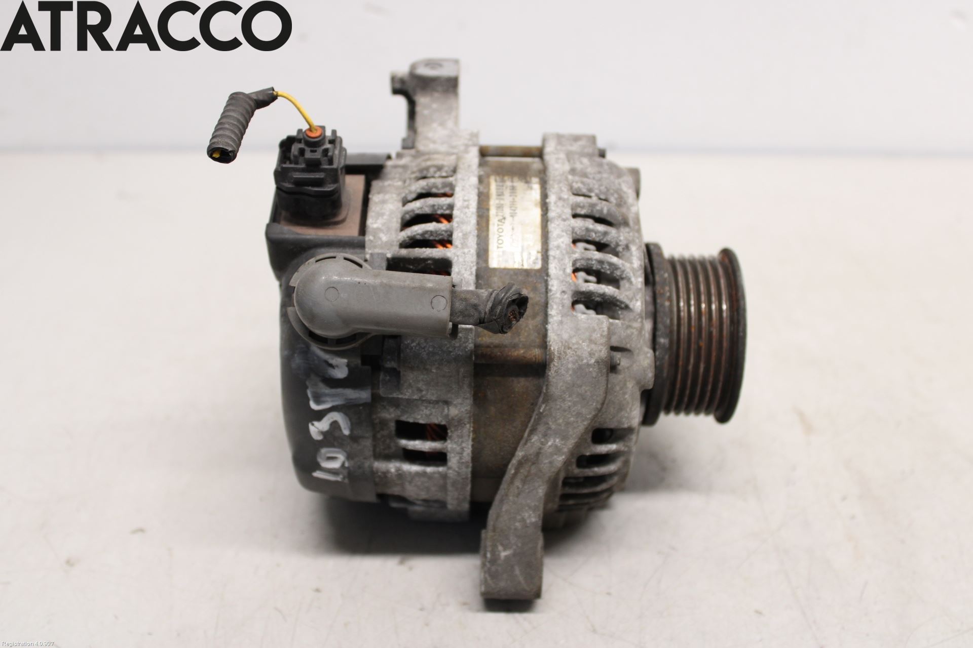 Toyota YARIS XP130 12-14 Dynamo