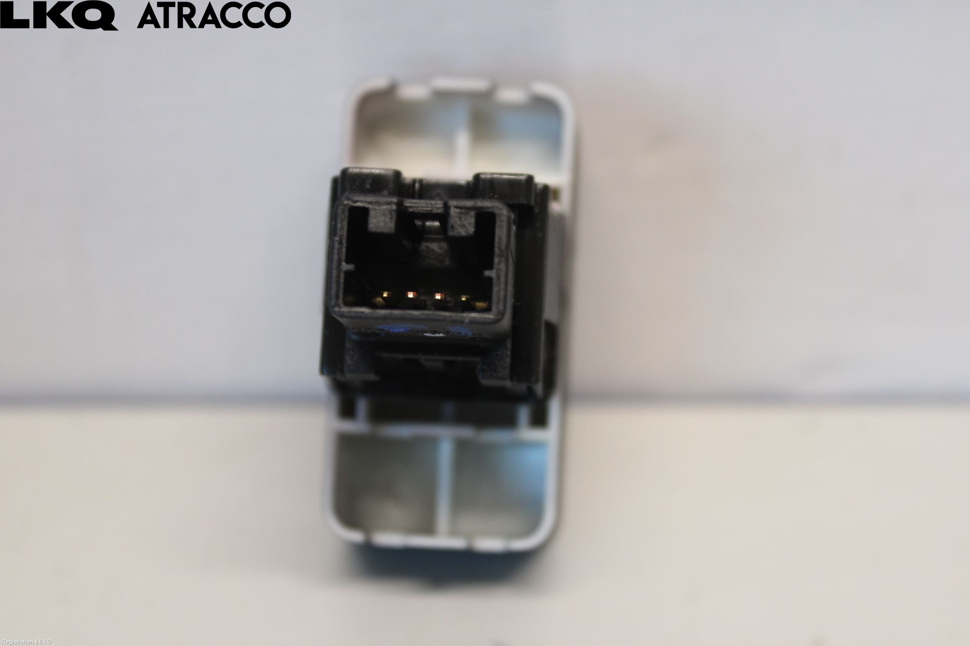 Nissan LEAF 11-17 Bryter Varsel (Nødblink)