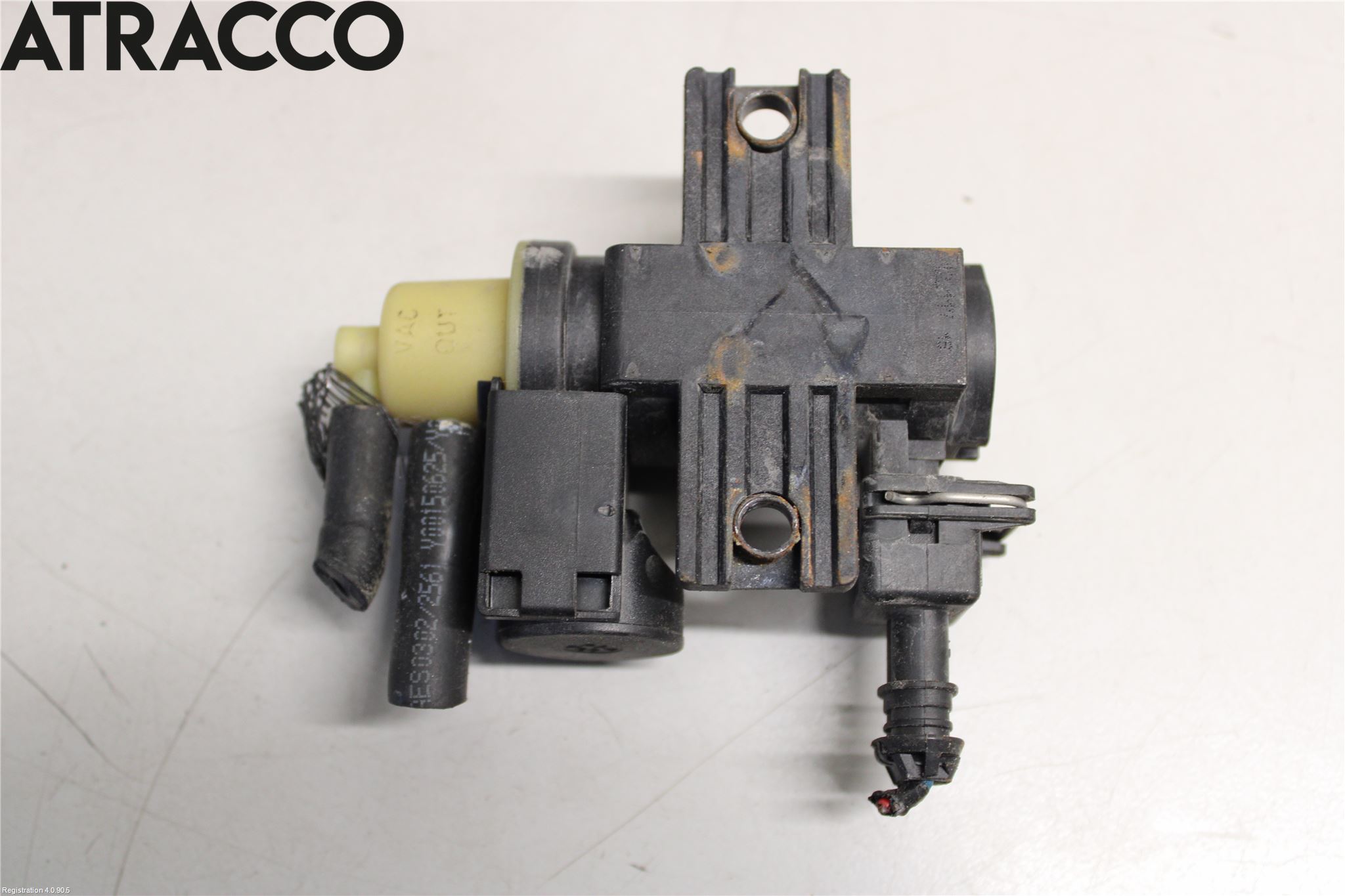 Nissan QASHQAI+2  10-14 Vacuumventil