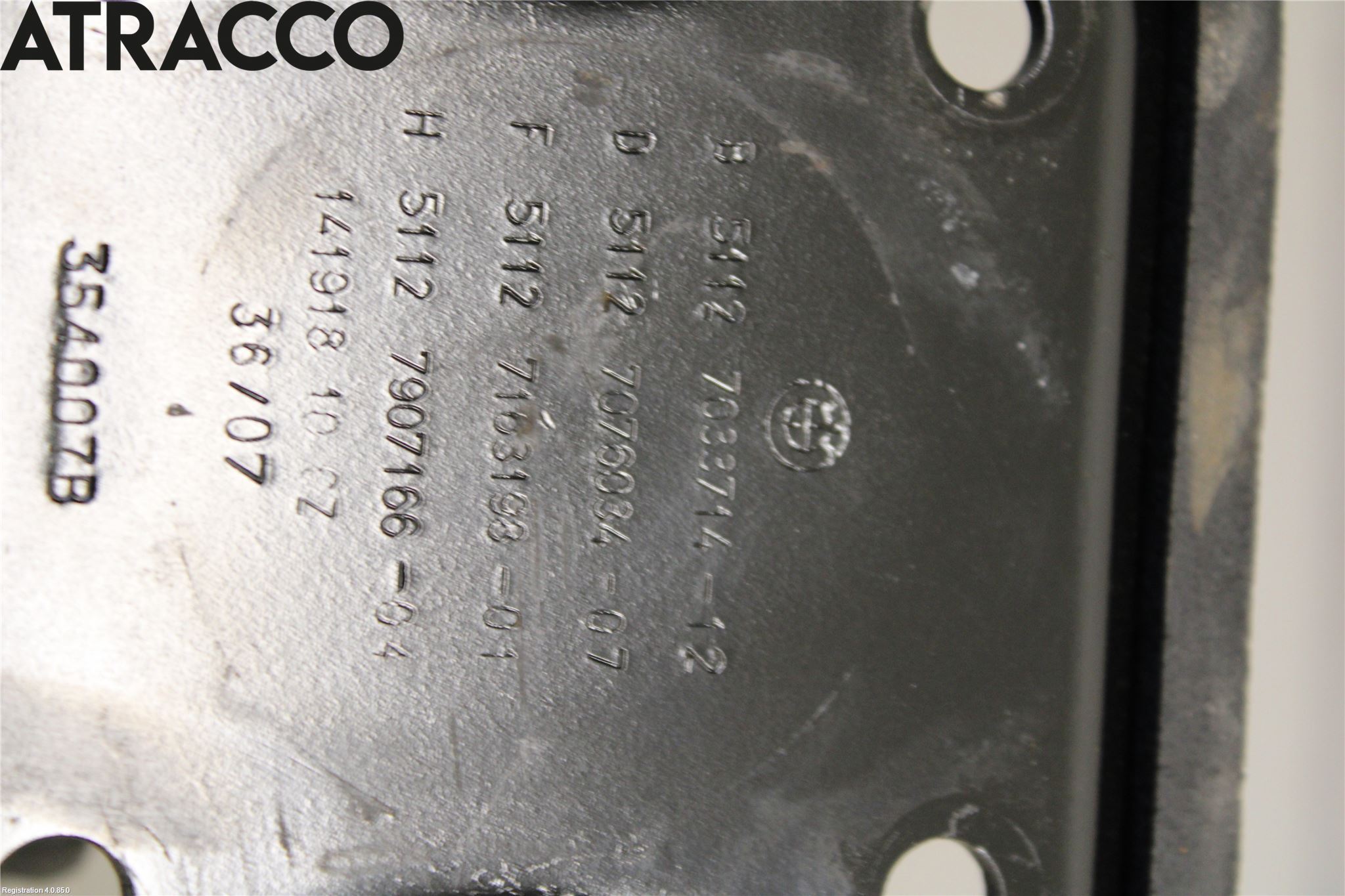 BMW 5 E60/61 Sed/Tou 02-10 Støtfanger Bak Feste