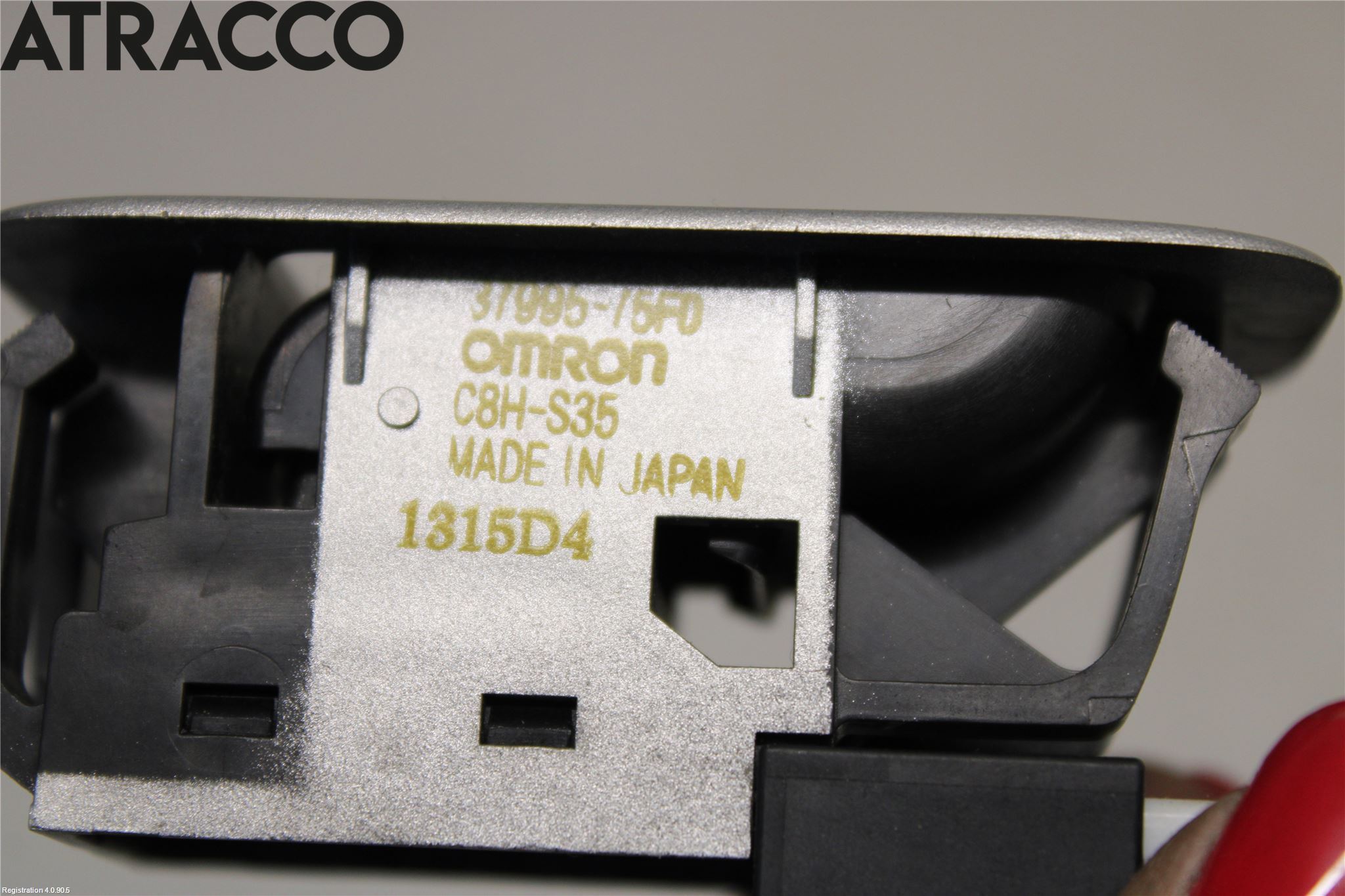 Suzuki LIANA Bryter Vindusheis