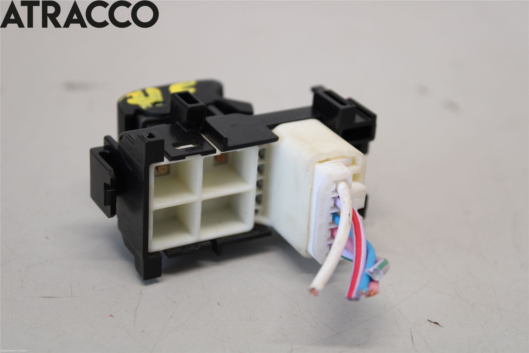 Toyota YARIS XP130 12-14 Bryter Vindusheis