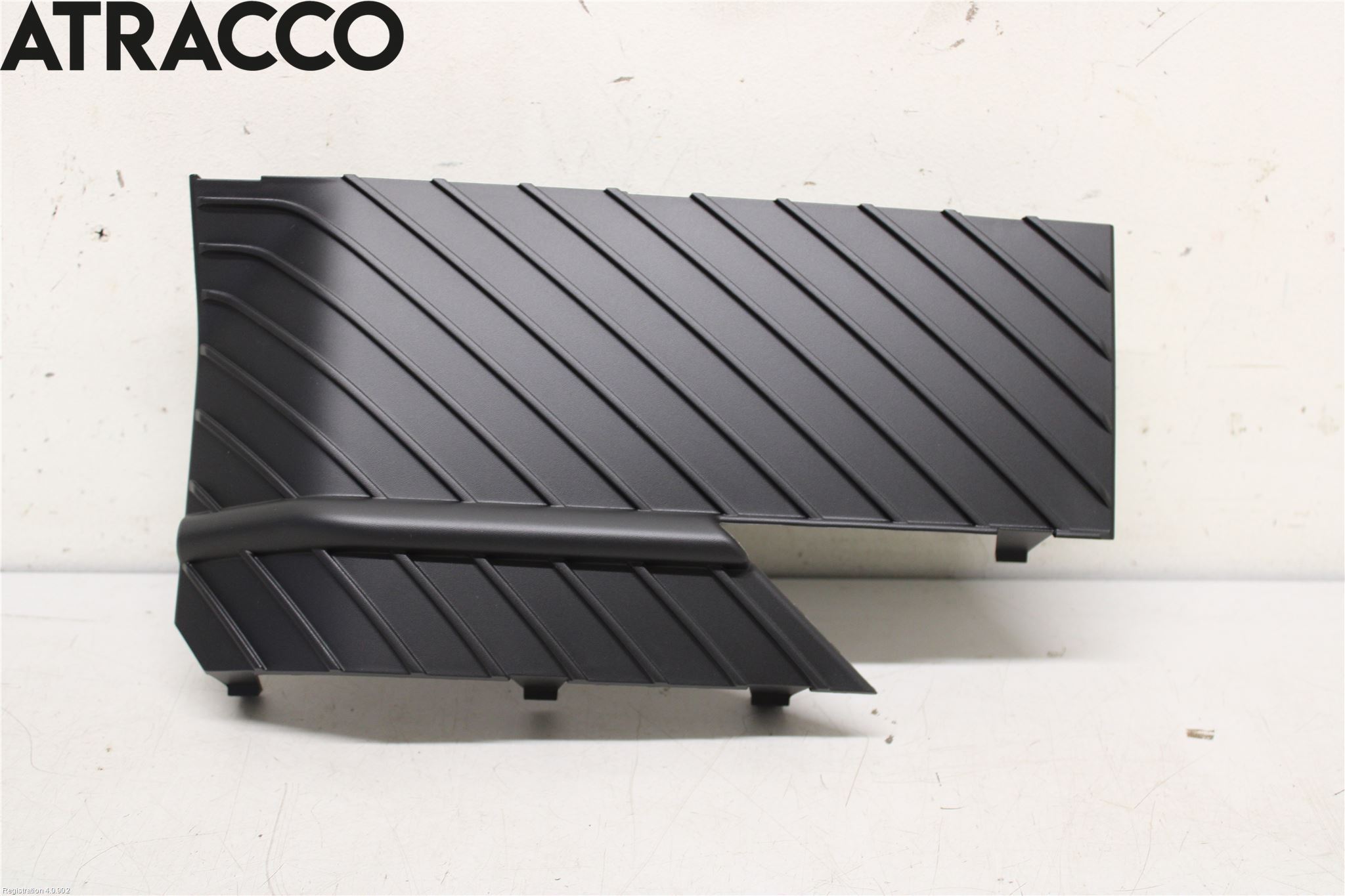 Citroen C4/E-C4 C4X/E-C4X III 21- Støtfanger Foran Midt Del