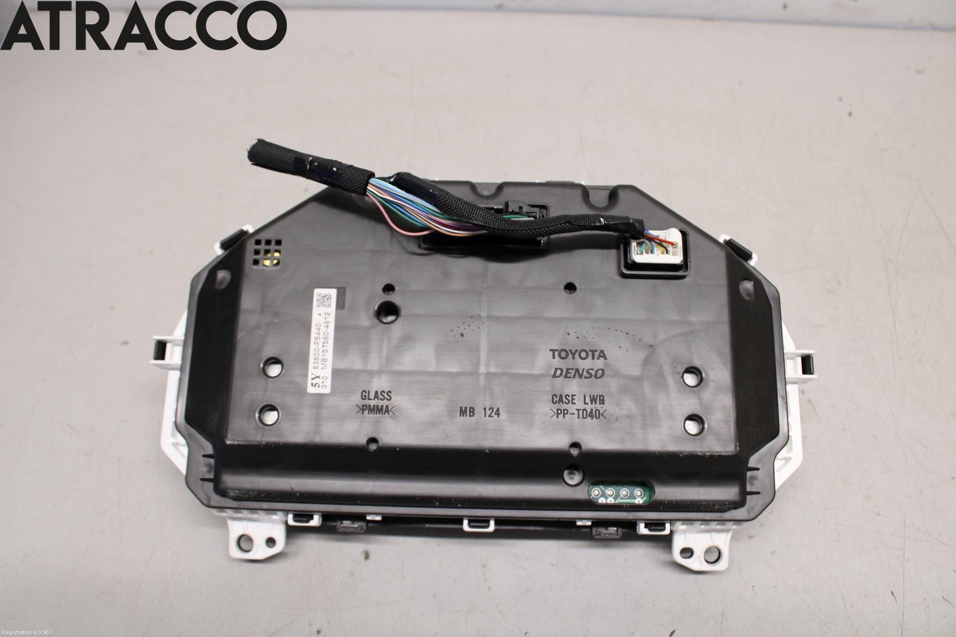 Toyota YARIS XP130 15-20 Instr Kombinert