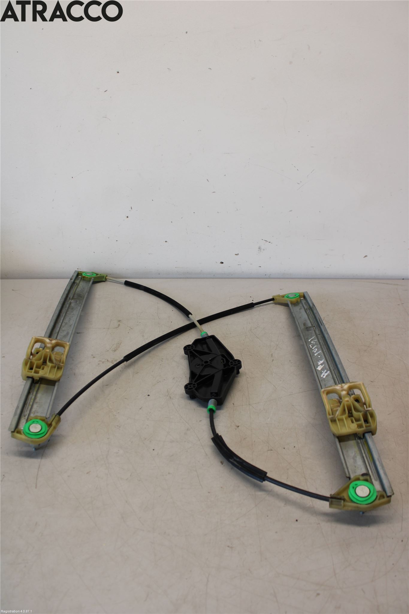 Audi Q5 09-16 Vindusheis