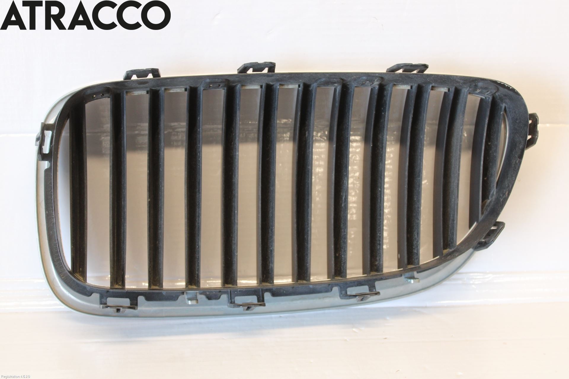 BMW 5 F10/F11/F18 09-17 Grilldel Høyre