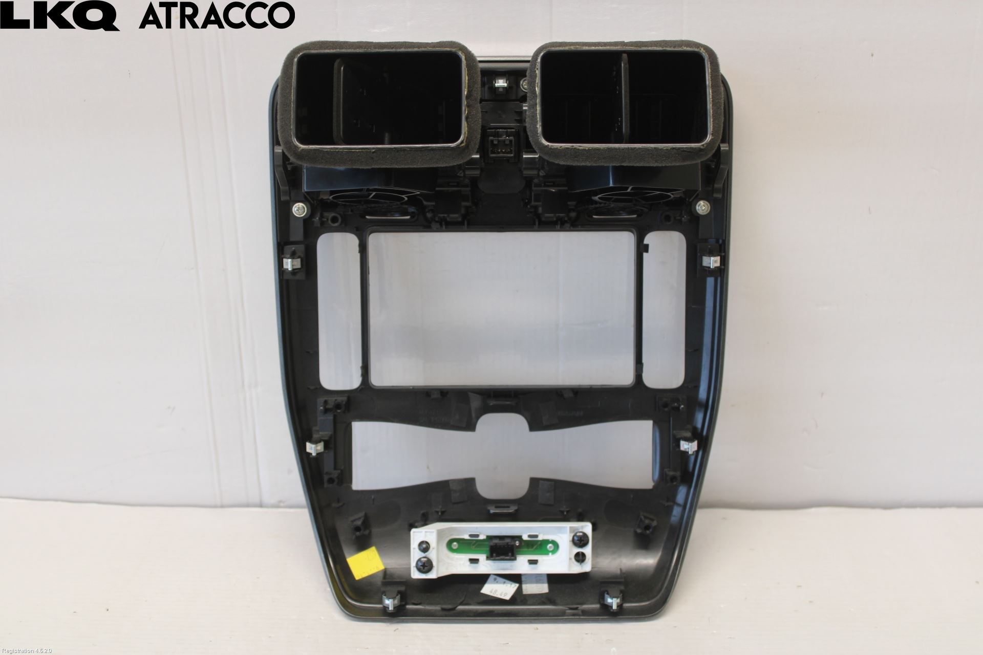 Nissan LEAF 11-17 Dashbord Kanal - Dyse