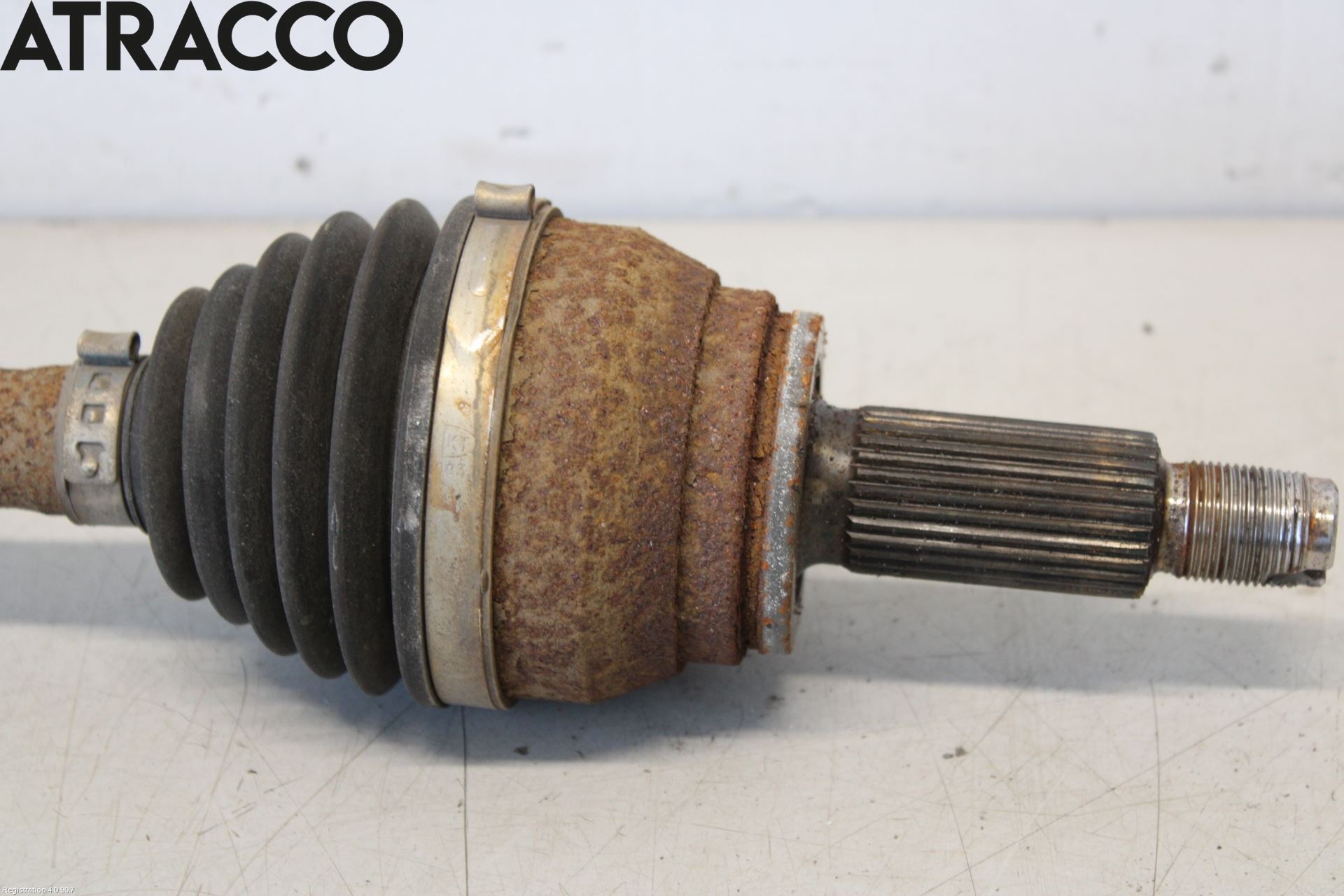 Kia NIRO (DE) 17-22 Drivaksel Foran Kompl Venstre