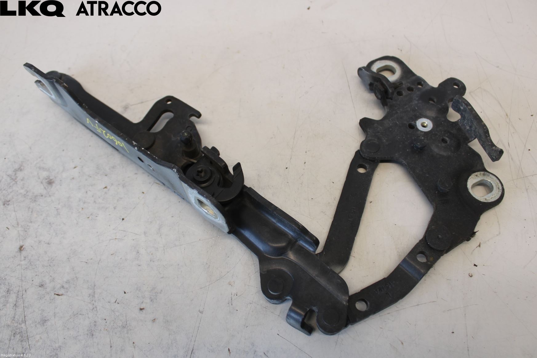 BMW 3 F30/F31/F80 12-19 Panser Hengsel - Hengsler