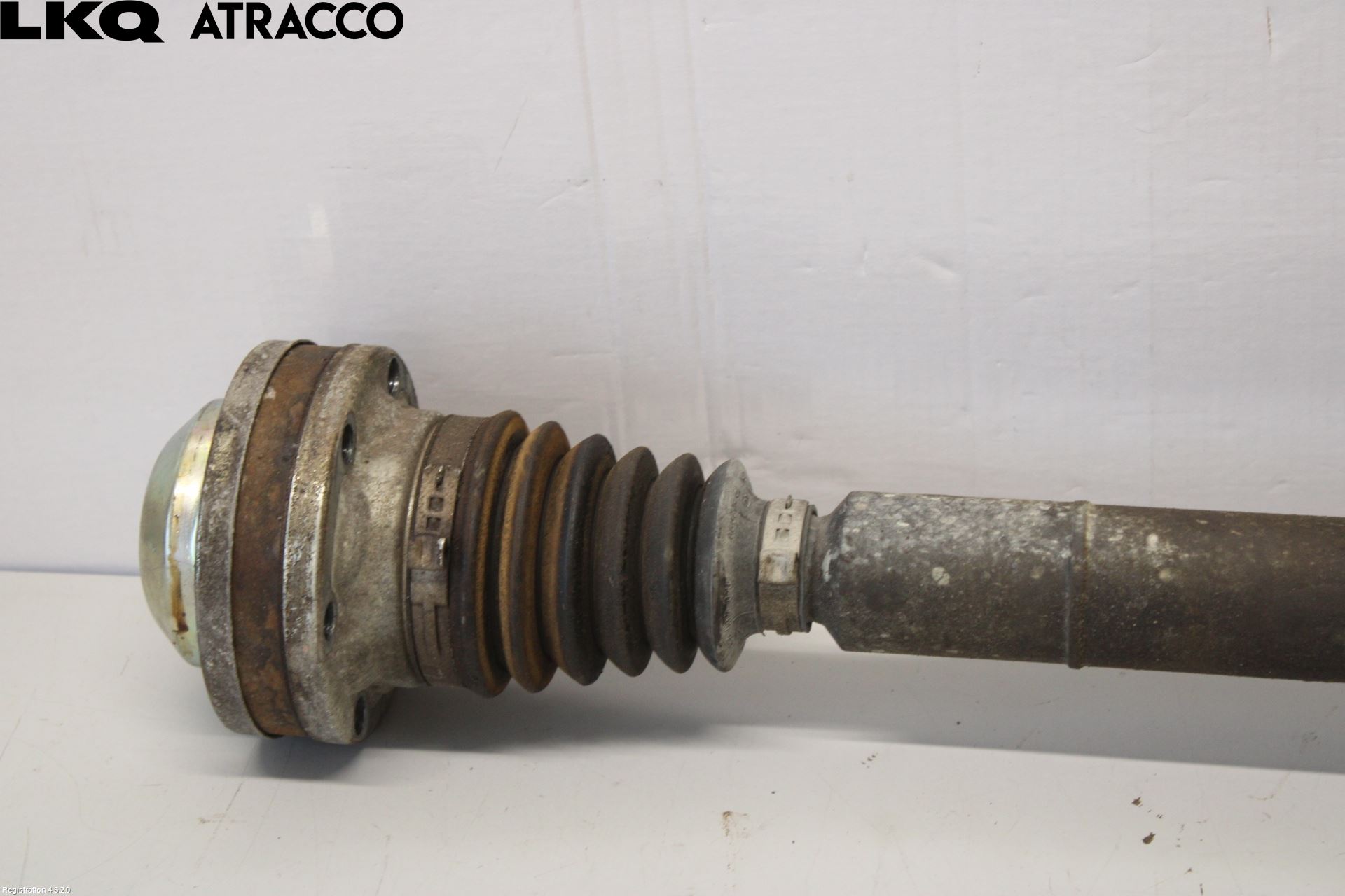 Volkswagen VW POLO 10-17 Drivaksel Foran Kompl Høyre