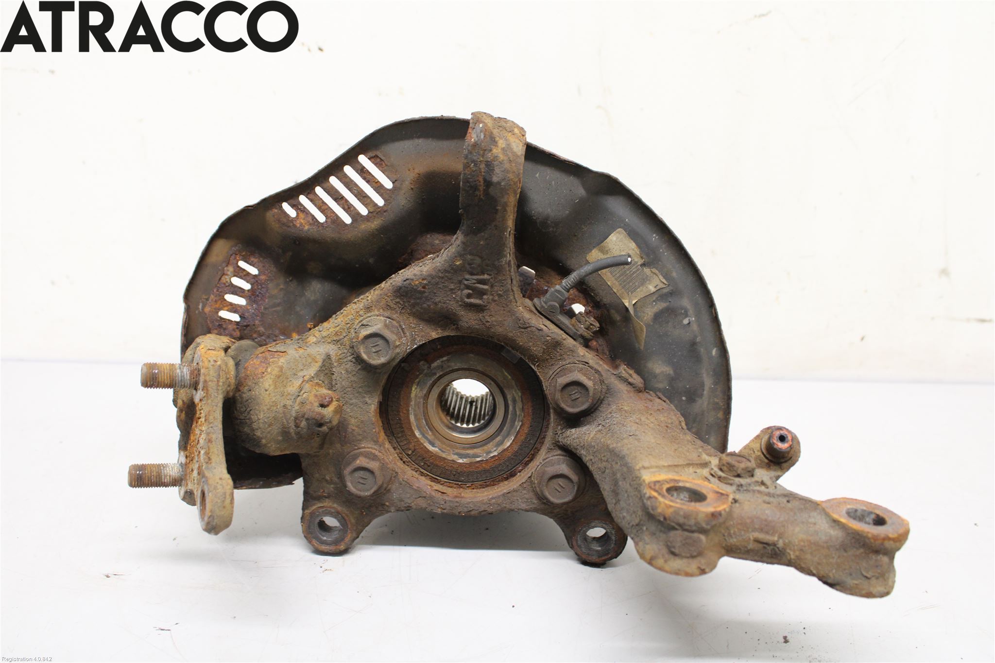 Toyota AURIS 07-09 Spindel Vf