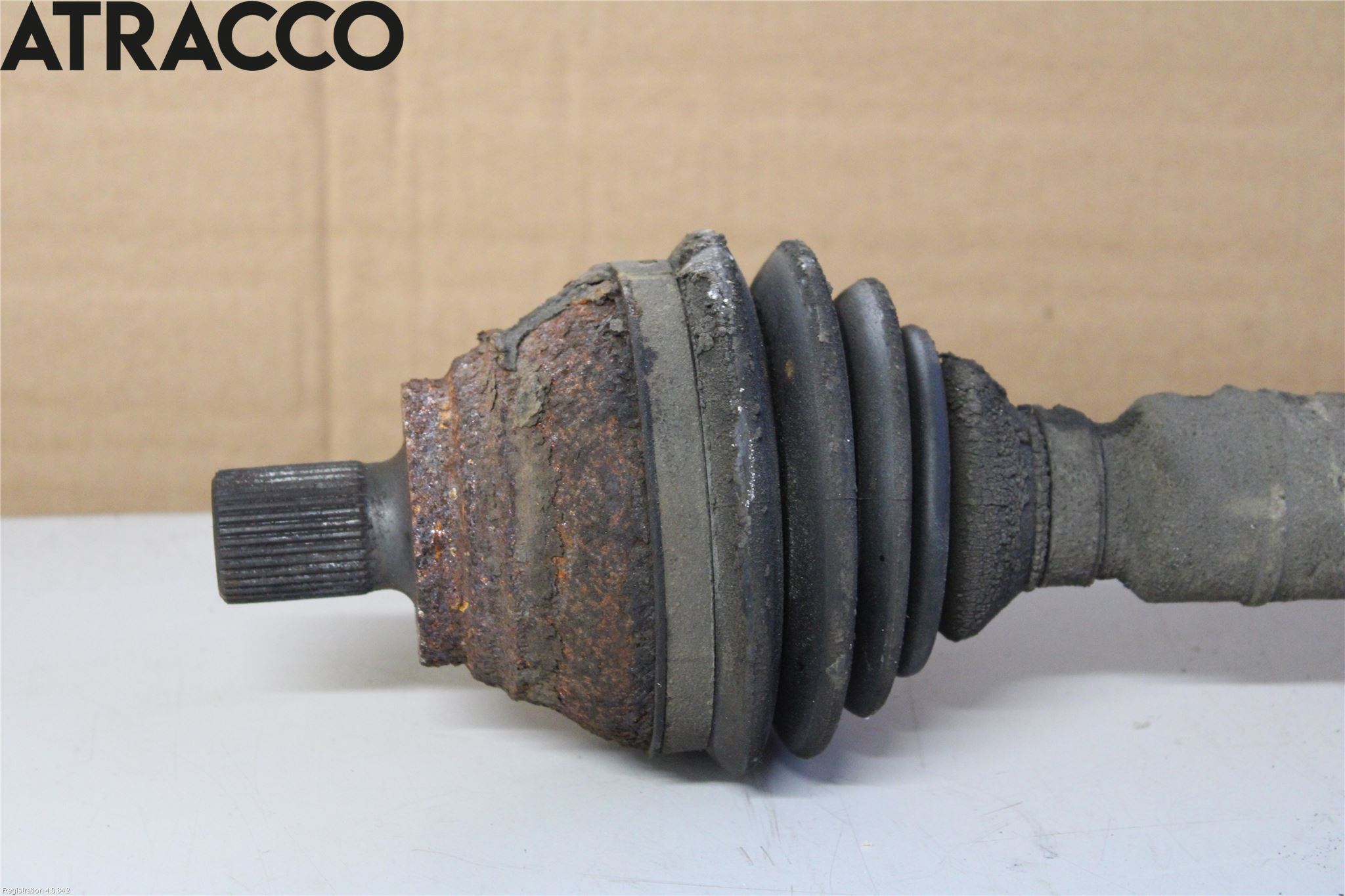 Volkswagen VW GOLF VI 09-13 Drivaksel Foran Kompl Høyre