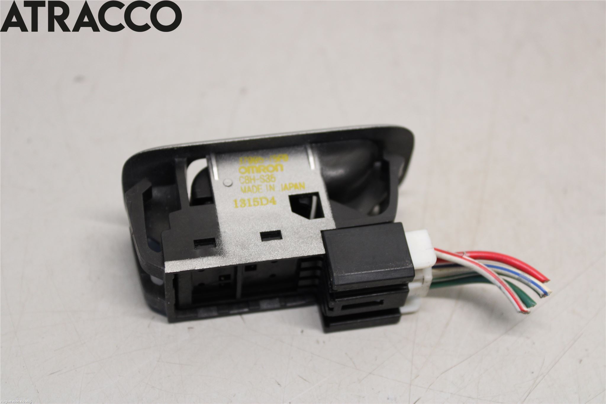 Suzuki LIANA Bryter Vindusheis