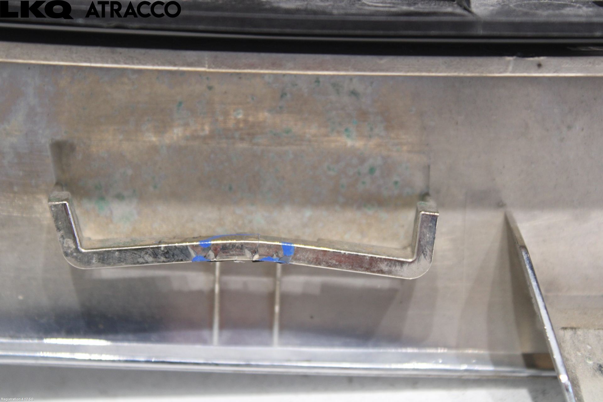 Tesla MODEL S 13- Grilldel Midt