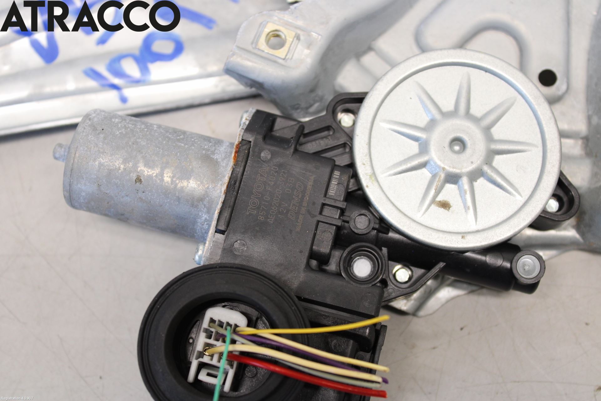 Toyota C-HR 16-23 Vindusheis El Komp