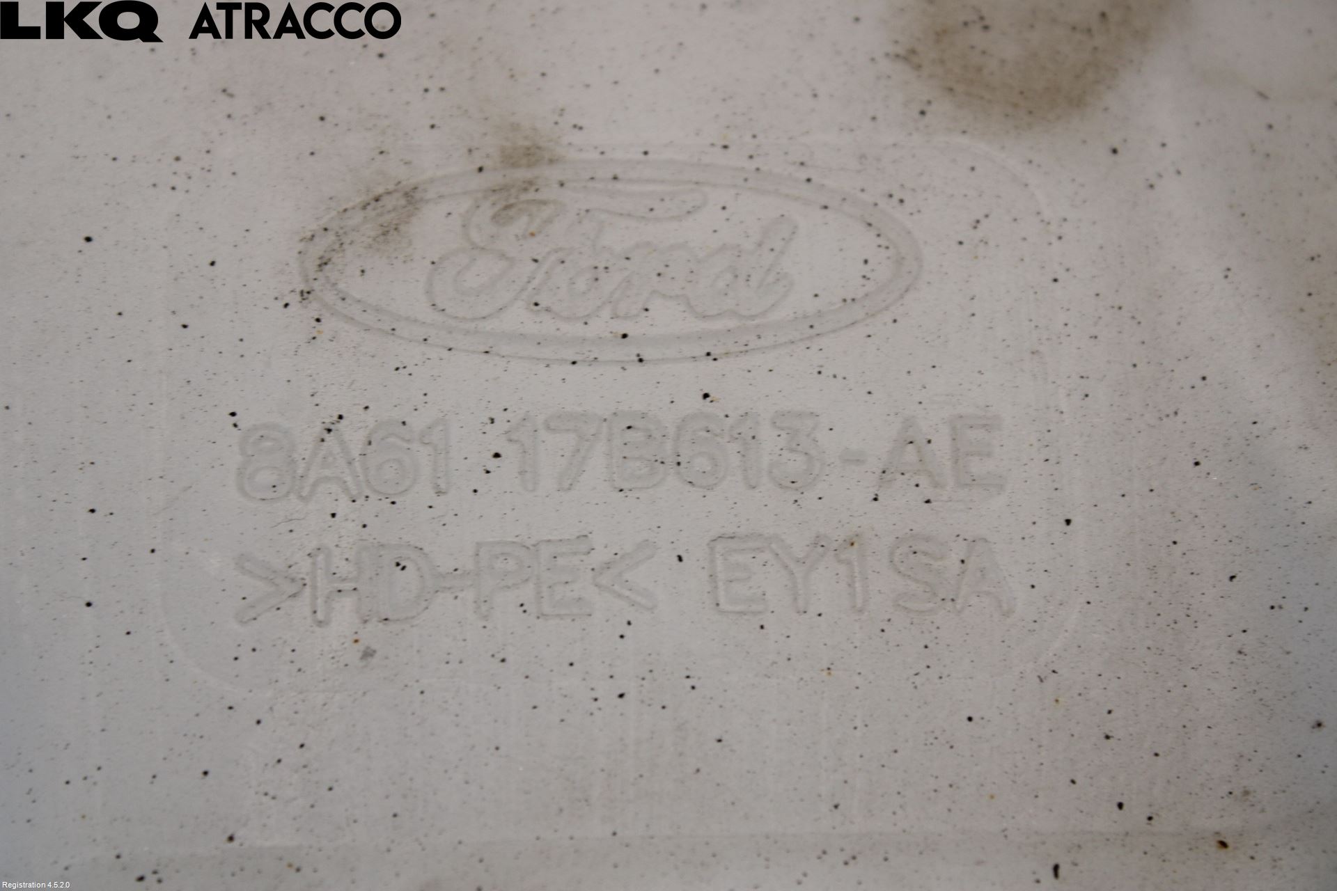 Ford FIESTA 09-12 Spylerbeholder Frontrute-Lykte