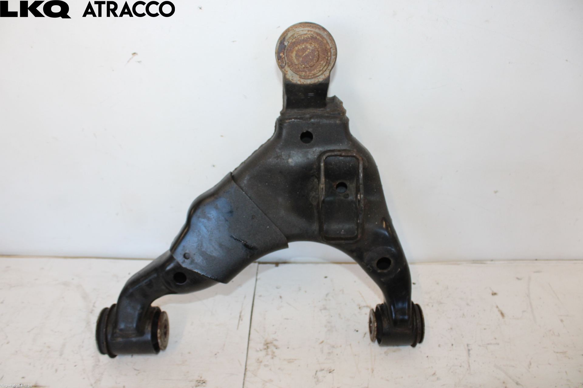 Toyota LANDCRUISER J150 10-23 Bærearm Foran Venstre Nedre