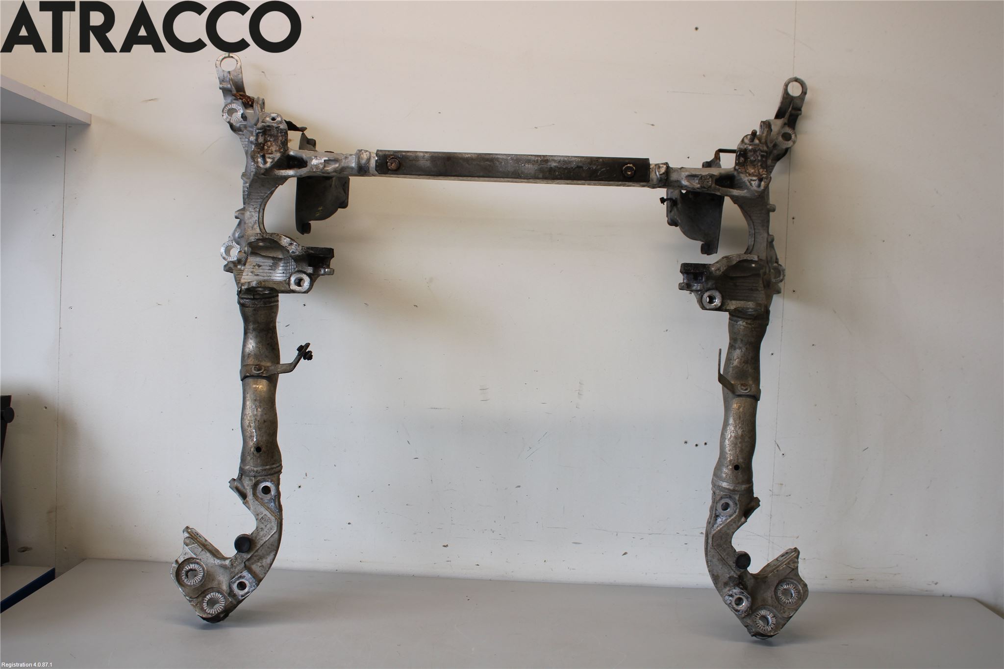 Audi A4/S4 08-11 Forstillingsbjelke(Tvergående)