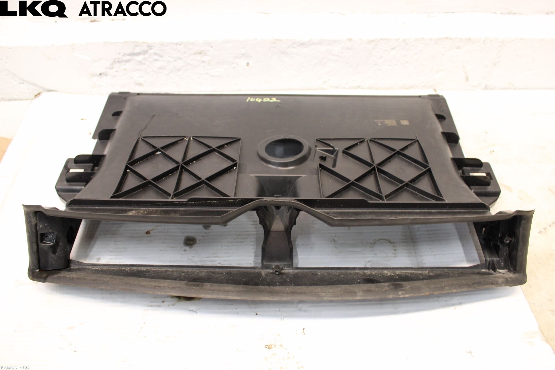 Tesla MODEL 3 17- Luftstyring Front