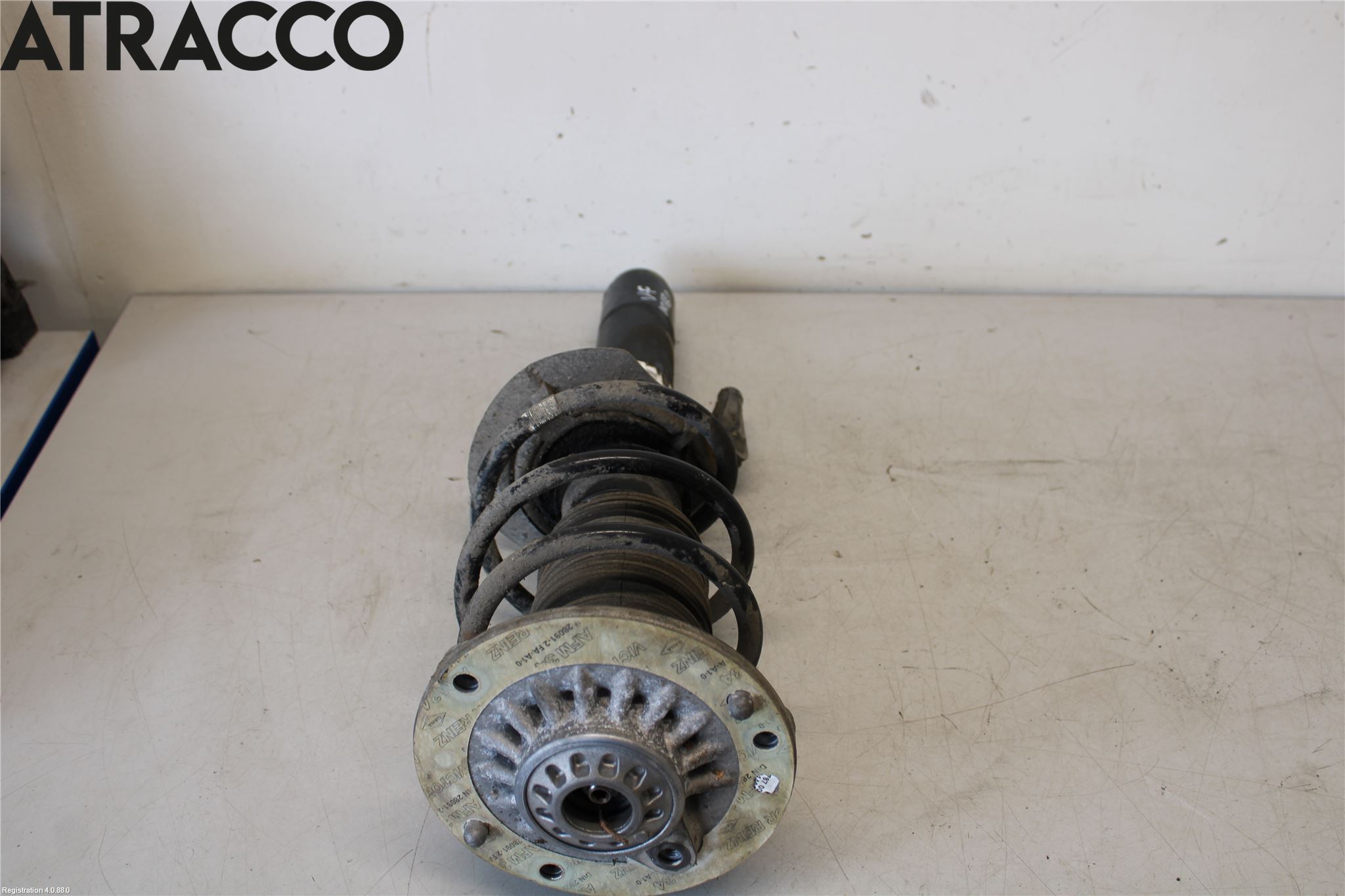 BMW 3 F30/F31/F80 12-19 Fjærbein Foran Høyre