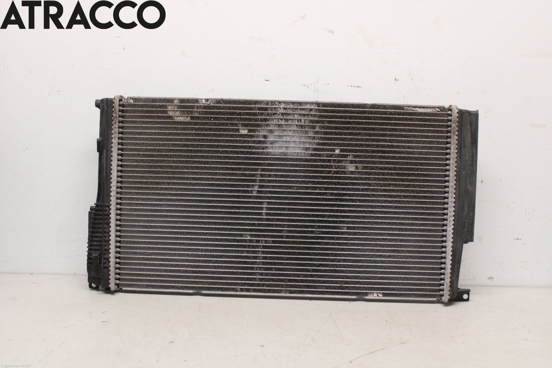 BMW i3 I01 13-22 Radiator Automat