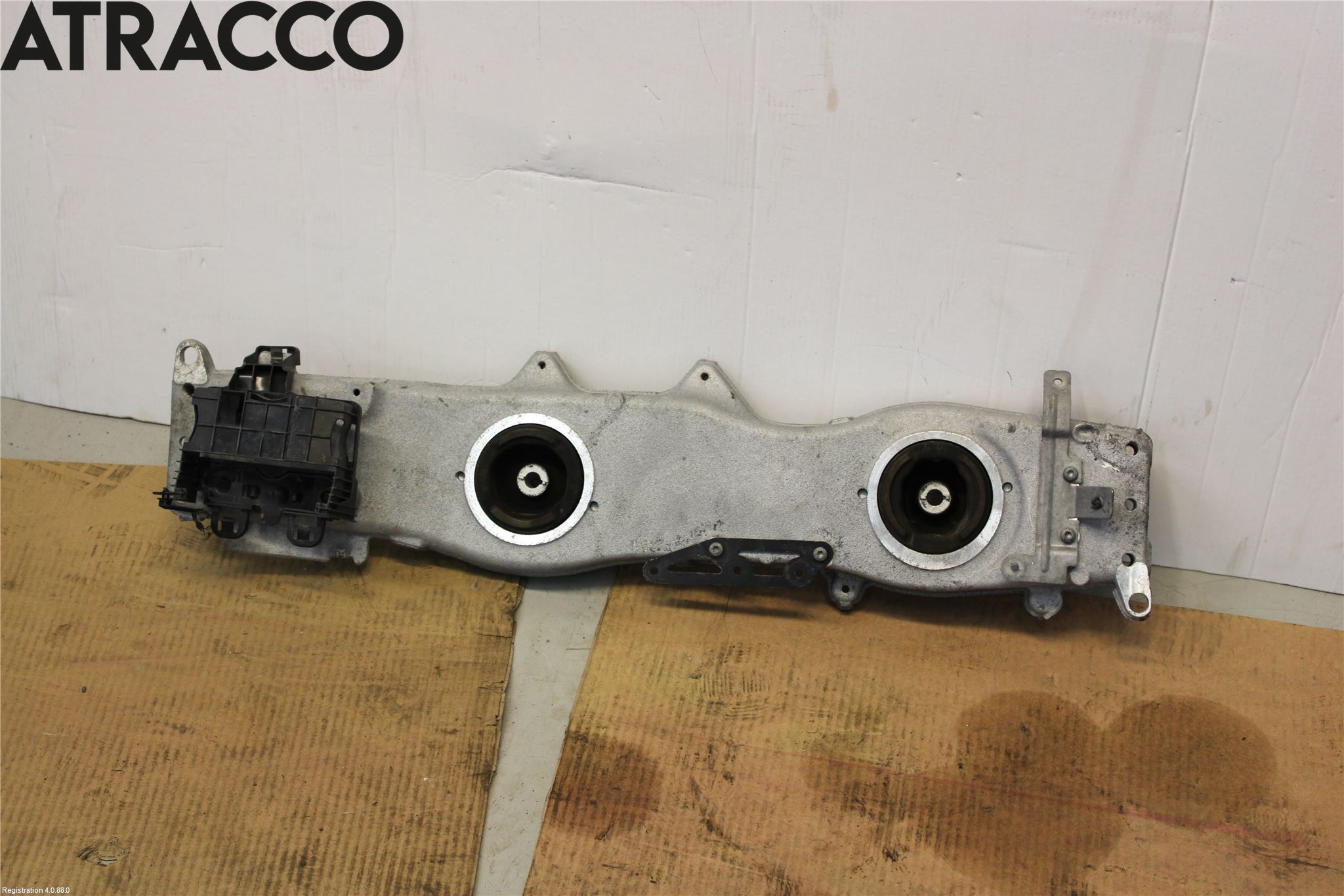 Volkswagen VW GOLF / E-GOLF VII 13-20 Motor Feste Stål-Alu