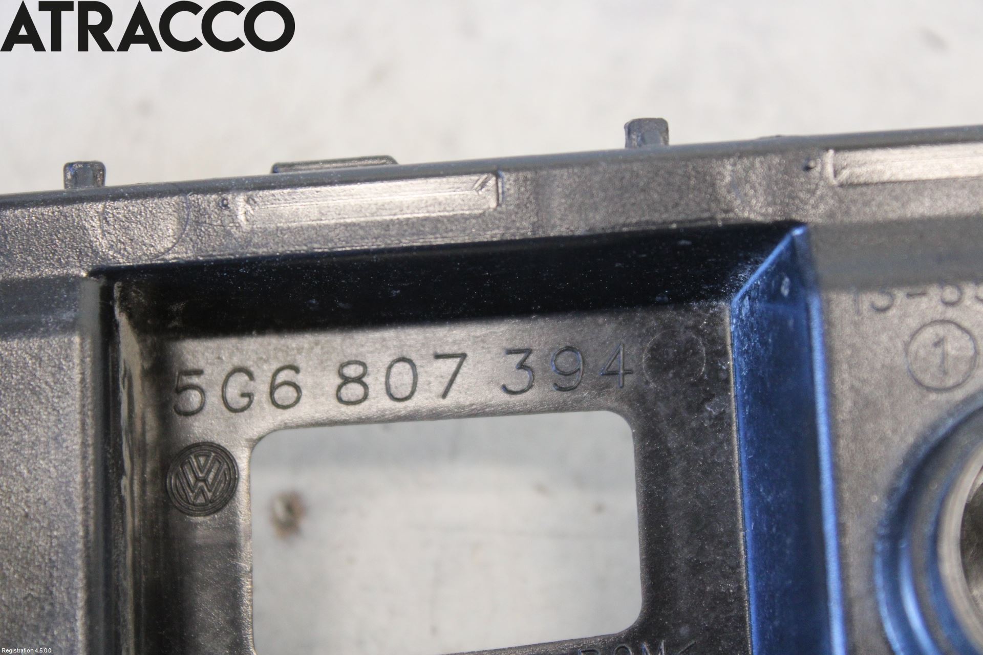 Volkswagen VW GOLF / E-GOLF VII 13-20 Støtfanger Bak Feste