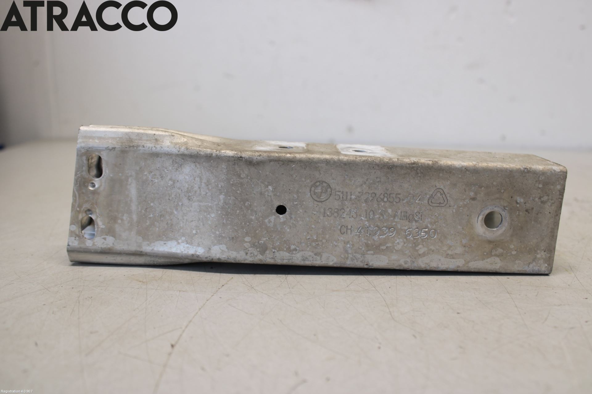 BMW i3 I01 13-22 Støtfanger Foran Feste