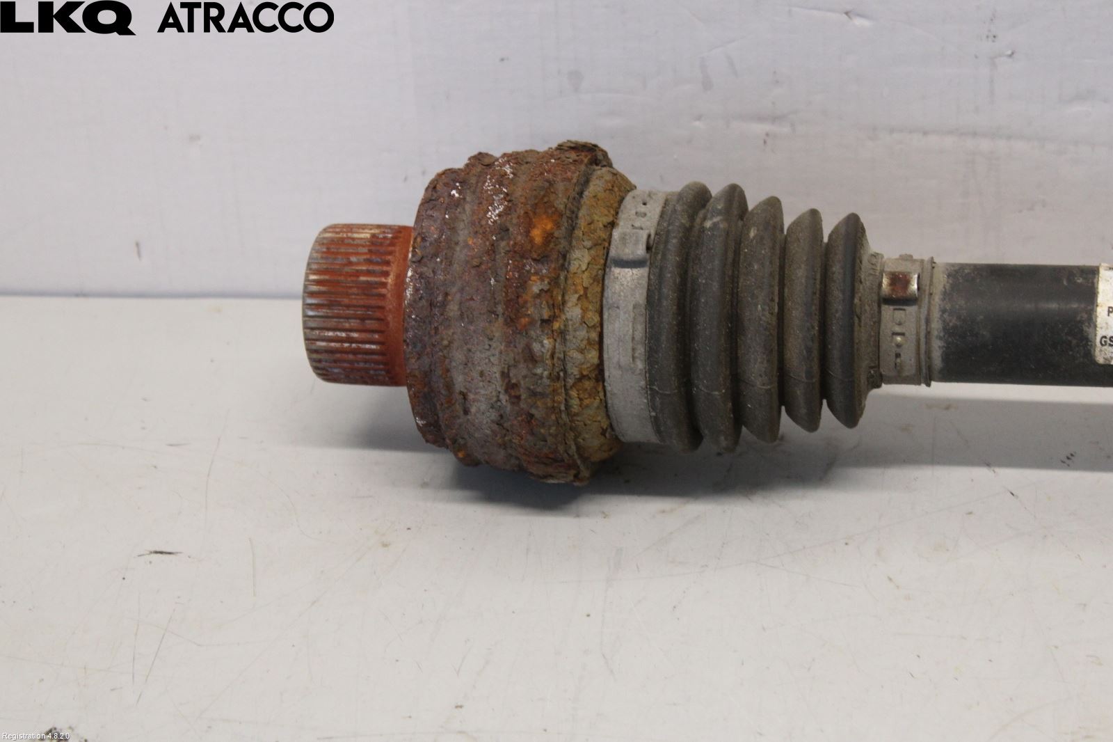 Audi A4 ALLROAD 09-16 Drivaksel Bak Kompl Venstre