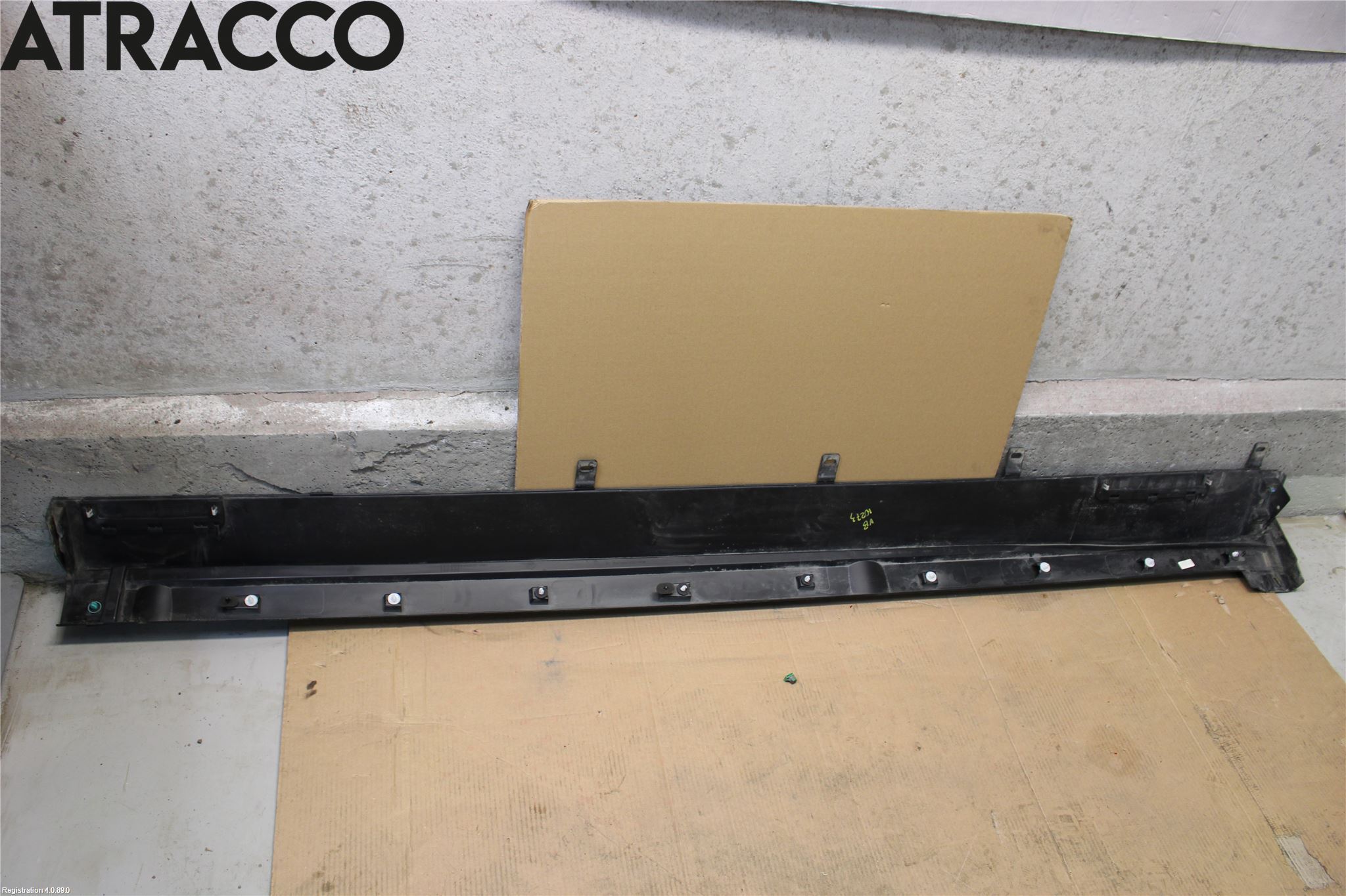 Jaguar I-PACE 18- Kanalskjørt Venstre