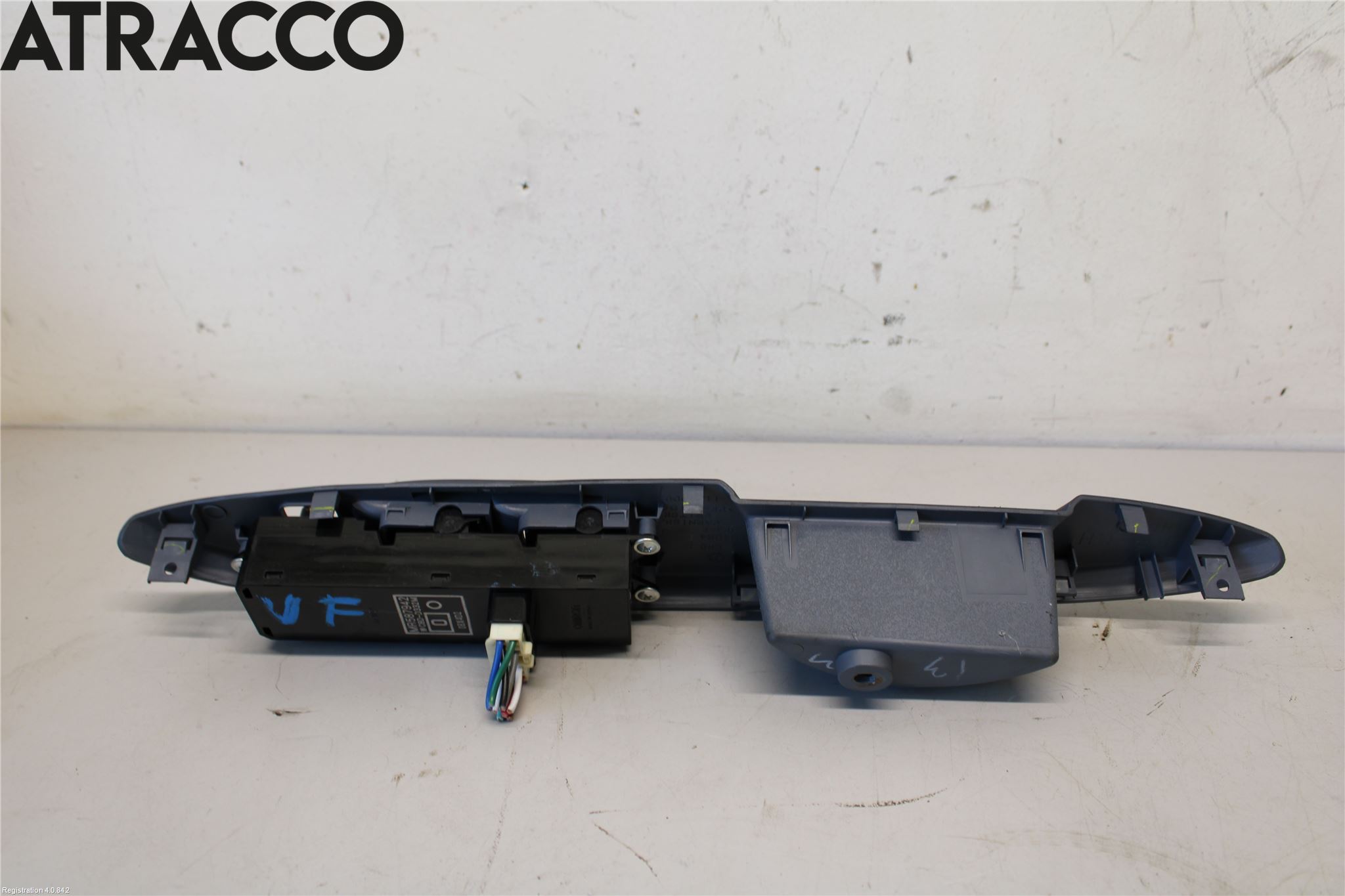 Peugeot 309 Bryter Vindusheis