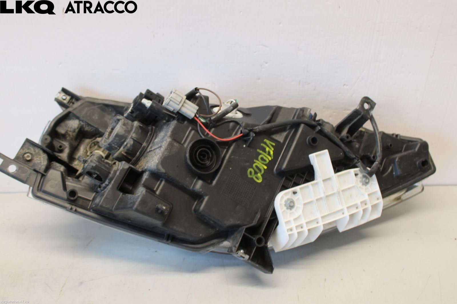 Nissan LEAF 11-17 Frontlykt Venstre