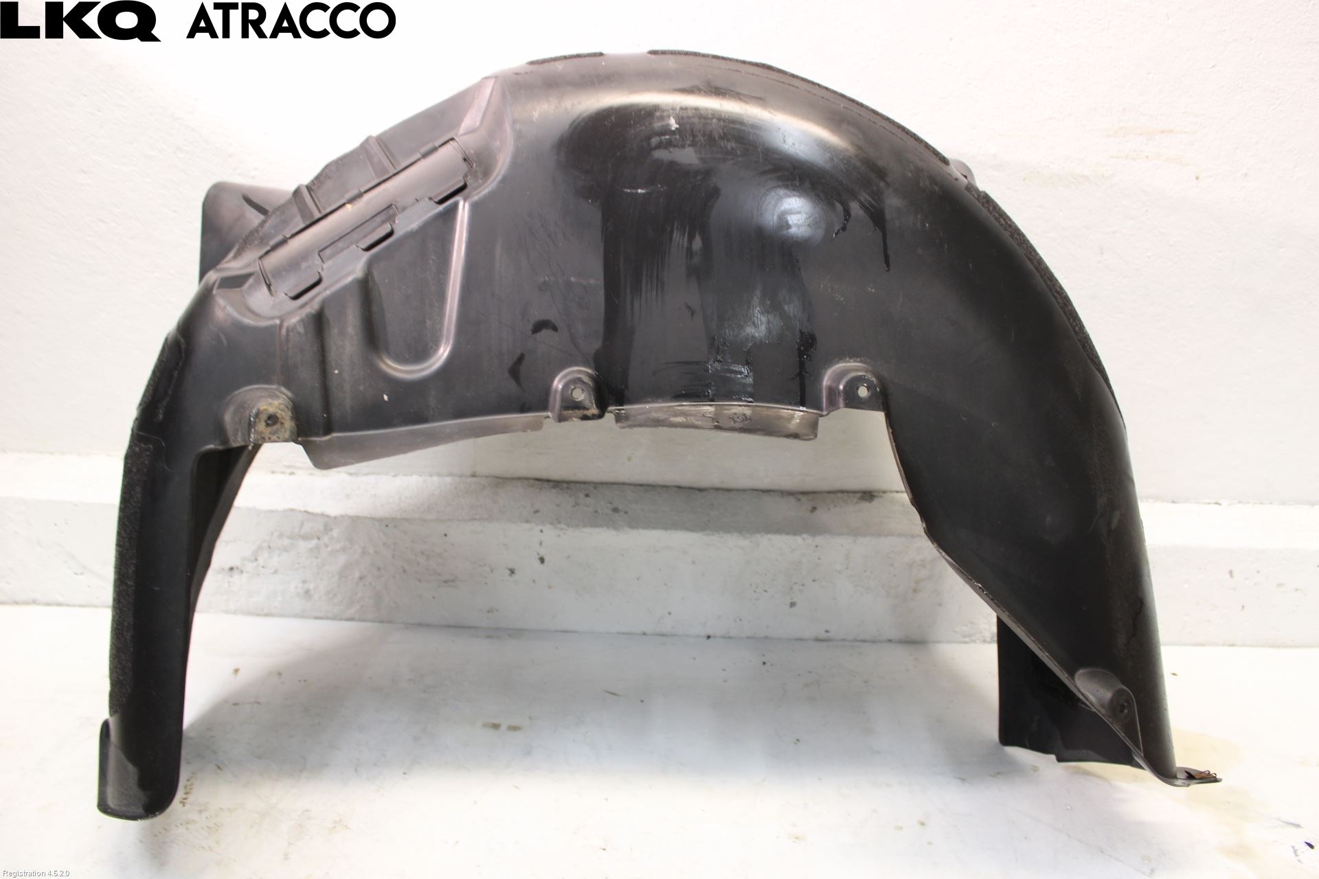 BMW 5 E60/61 Sed/Tou 02-10 Skjerm Indre