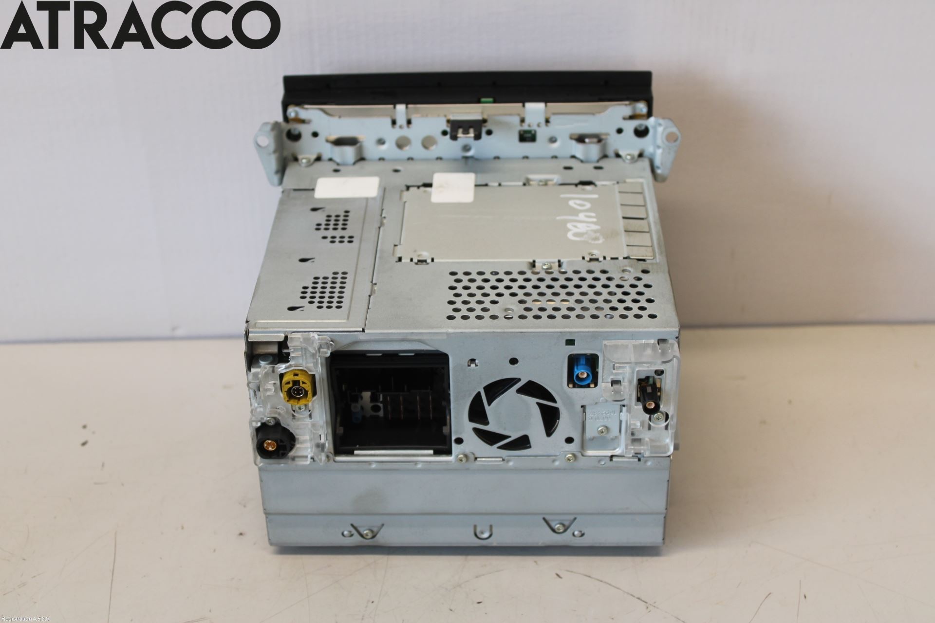 Porsche CAYENNE 03- Stereo Radio