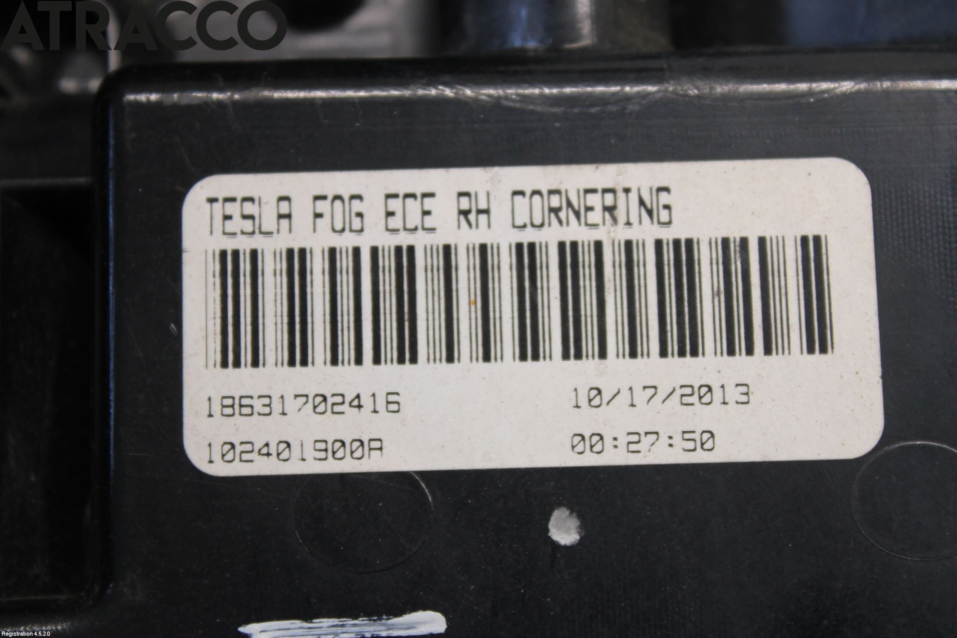 Tesla MODEL S 13- Frontlykt-Kurve-Tåkelys