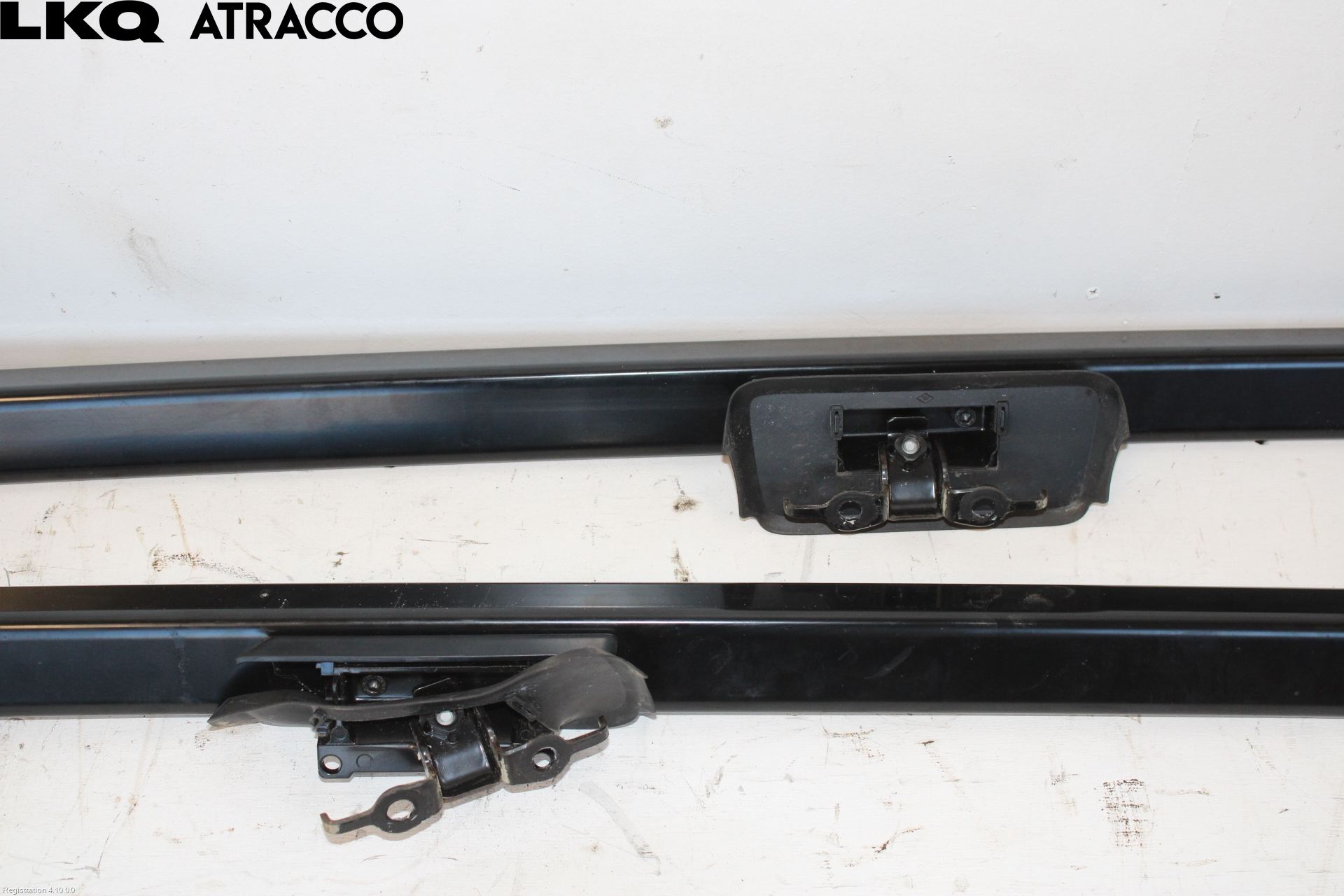 Toyota LANDCRUISER J150 10-23 Takrails - Stativ