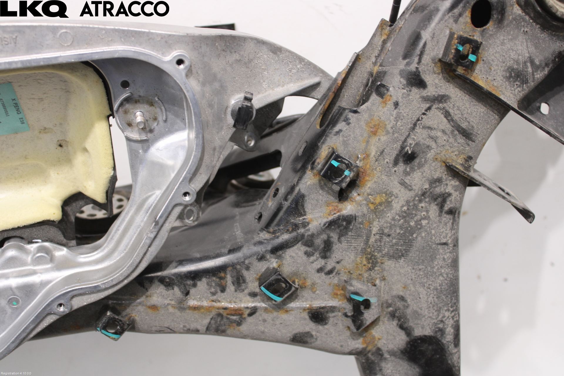 XPENG G9 22- Bakaksel Feste Travers-Ramme